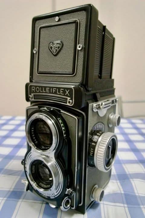 Rolleiflex T medium format camera with Tessar 75mm f3.5 lens