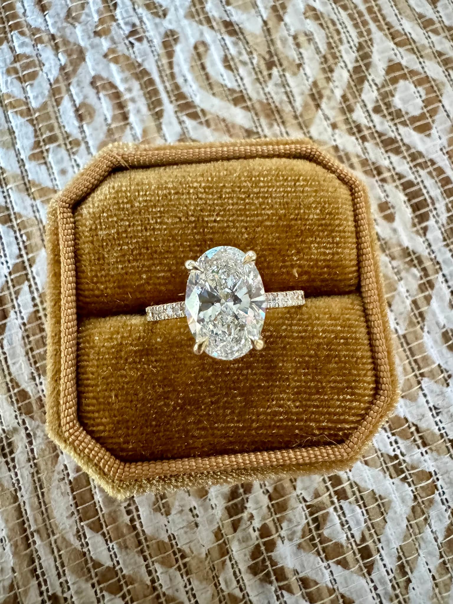 Another gorgeous lab grown 3ct oval 14k size 8 Only $2,999 Link 