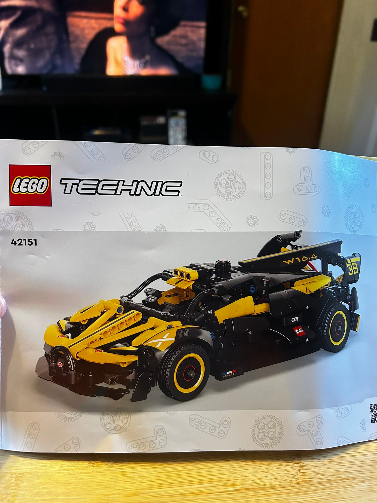 Why won't LEGO Technic 42151 pieces fit together?