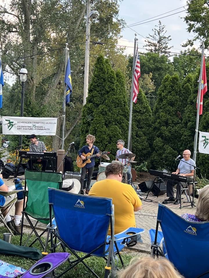 Intimate music venue up on the hill in... - Bobbie Rae Murphy | Facebook