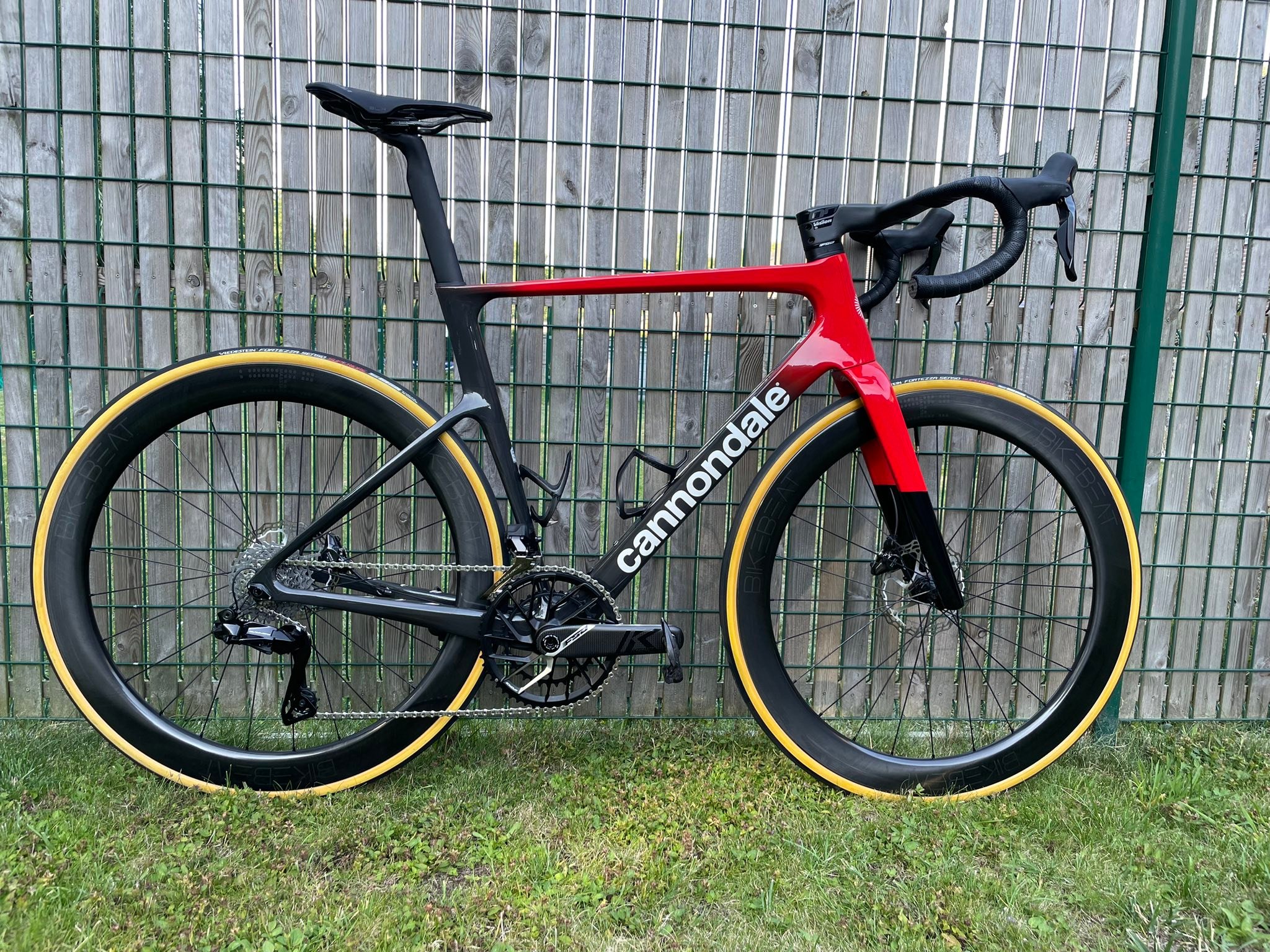 Upgraded 2006 Cannondale Six13 Team 1 with FSA K-Force components