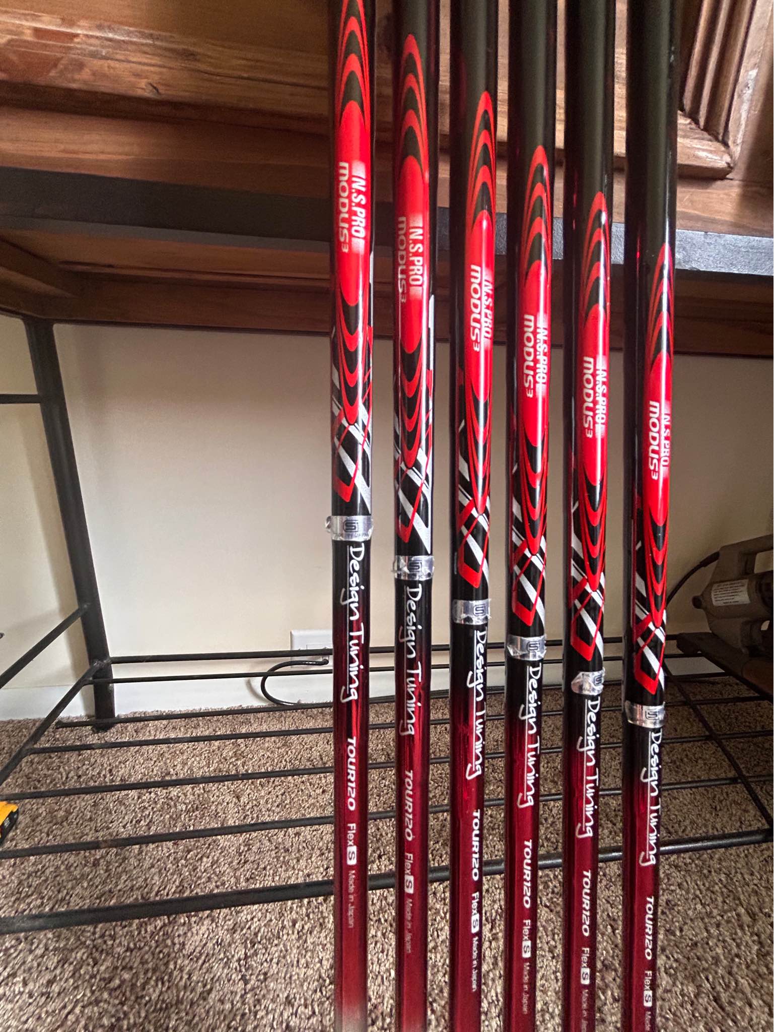 Very rare Modus NS PRO, Design Tuning, 120g Stiff iron shafts 