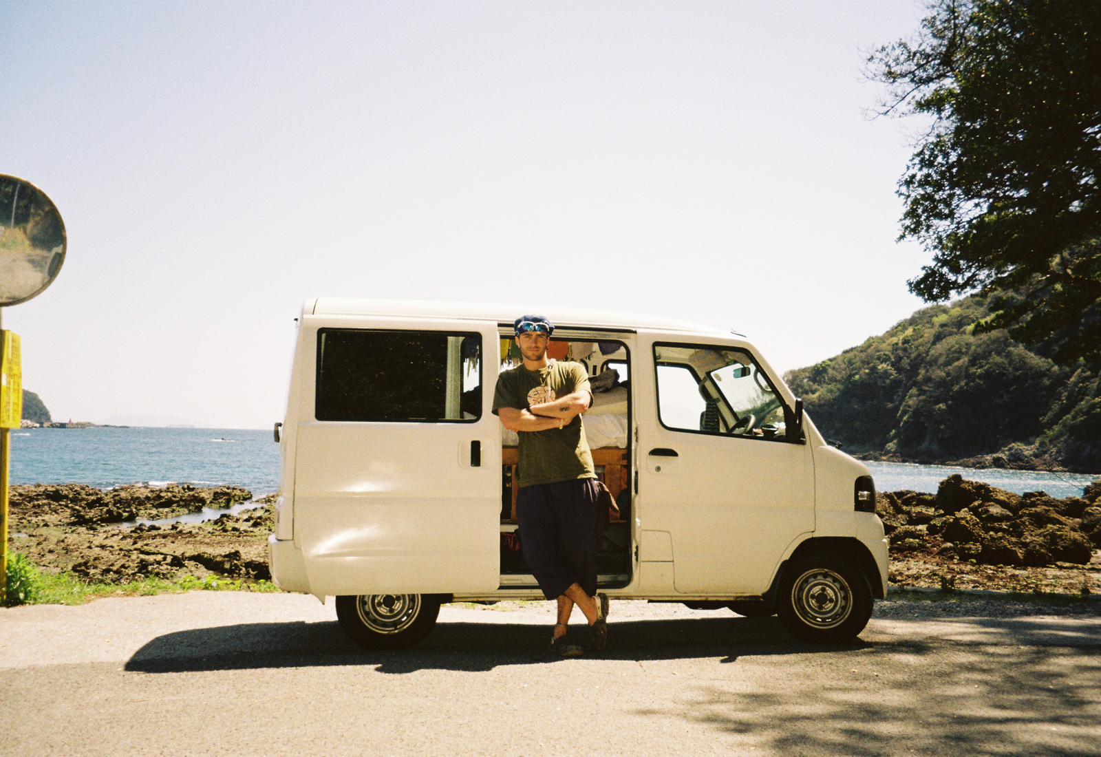 SELLING OUR BELOVED TOFU MITSUBISHI MINICAB UPDATED PRICE 2006  