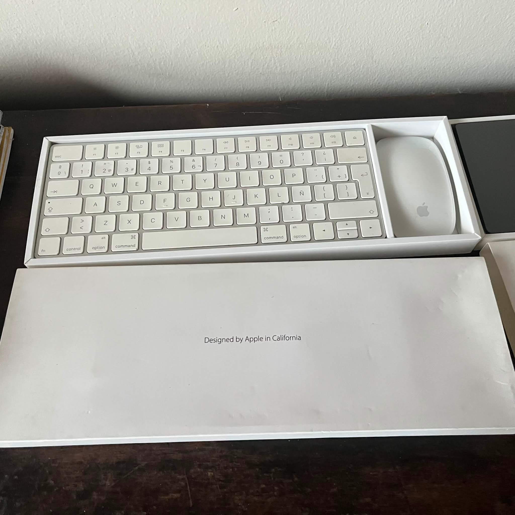 Apple #Magic #Keyboard y #Magic #Mouse2 para tu #MacBook