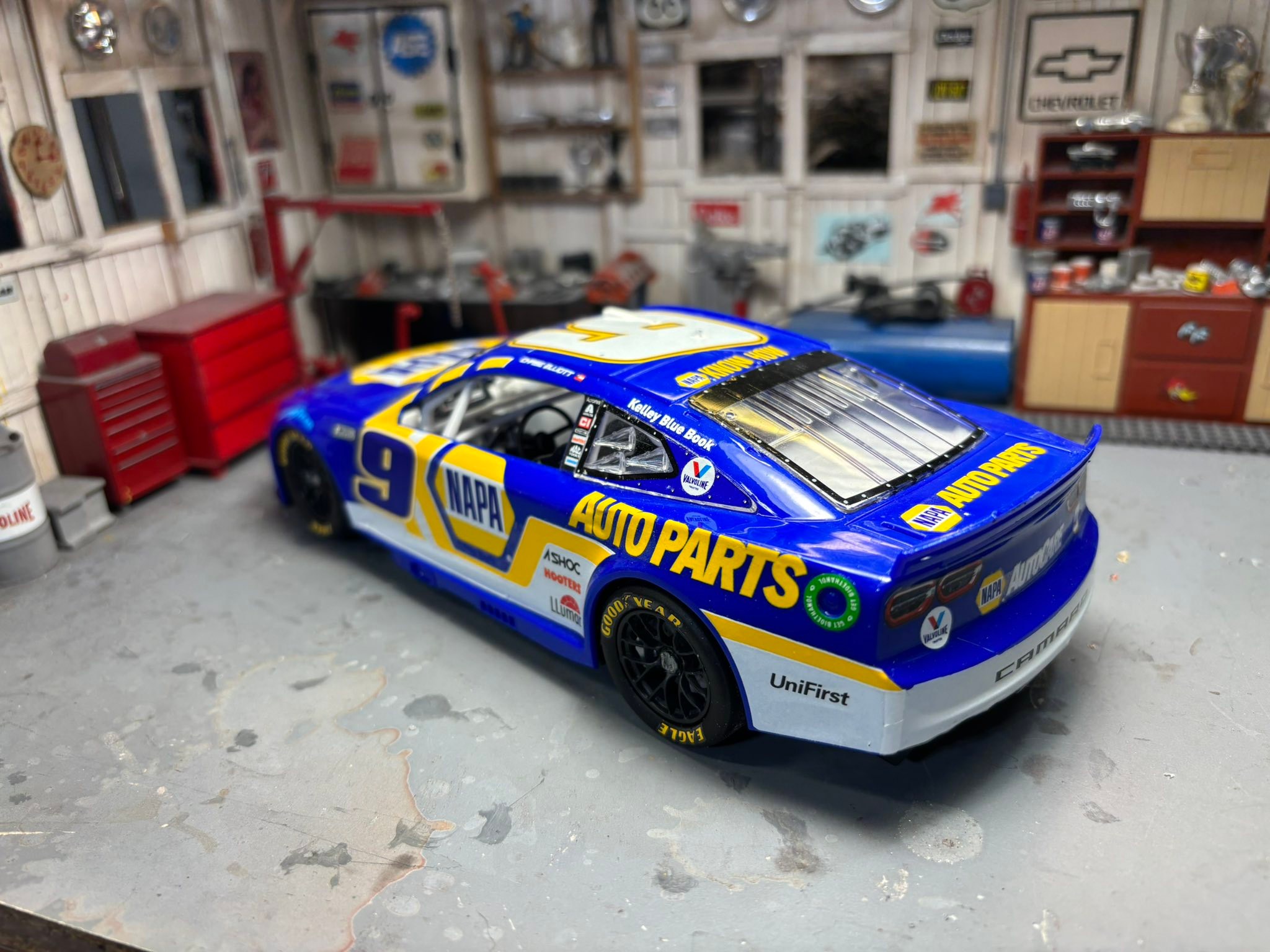 Lionel Racing 2022 Chase Elliott #9 NAPA/BLUE DEF &ndash; Chevy Camaro Next Gen 1/24 Diecast