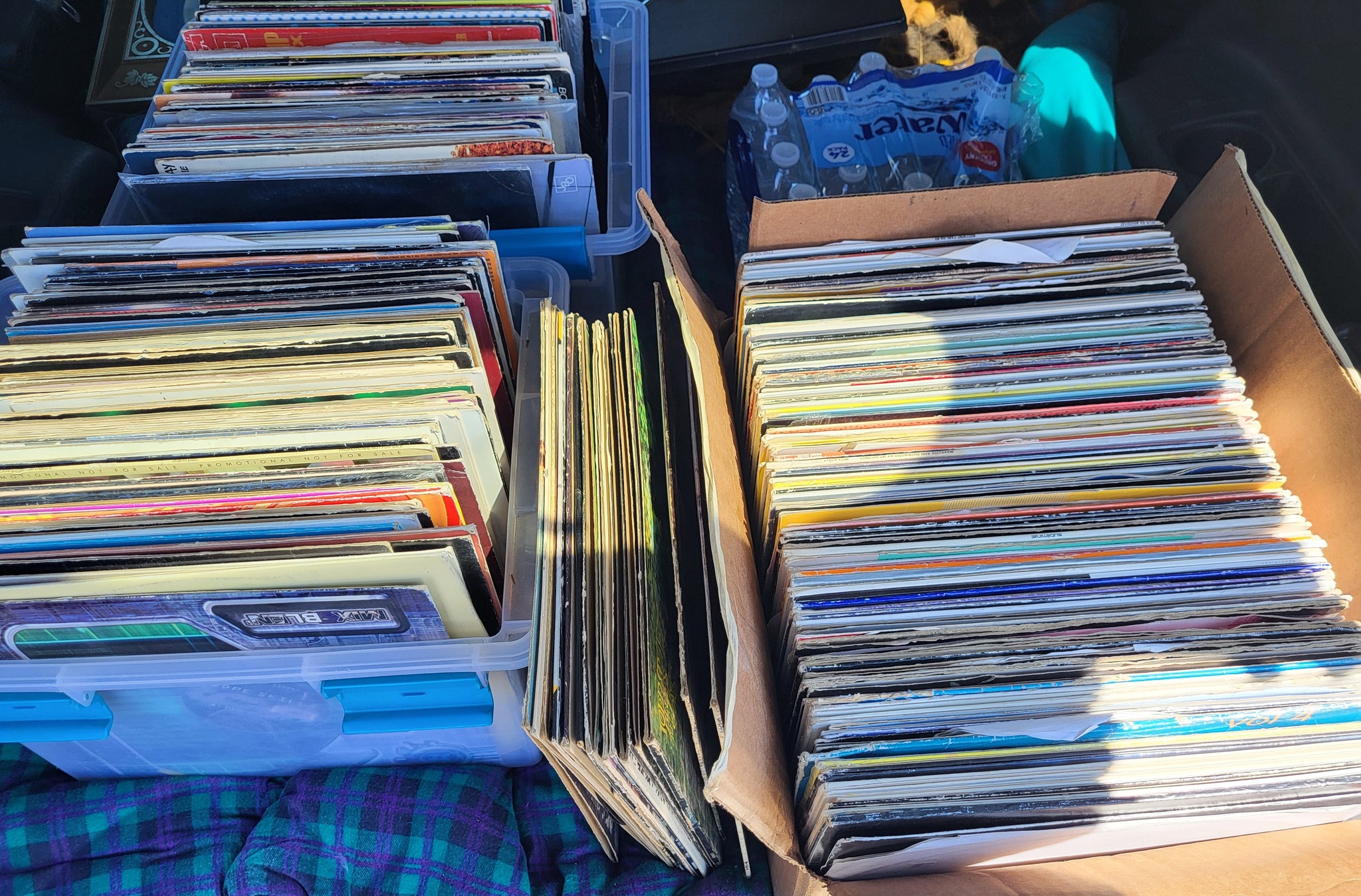 What are these rare electronic vinyl records from the 80's to 2000's?