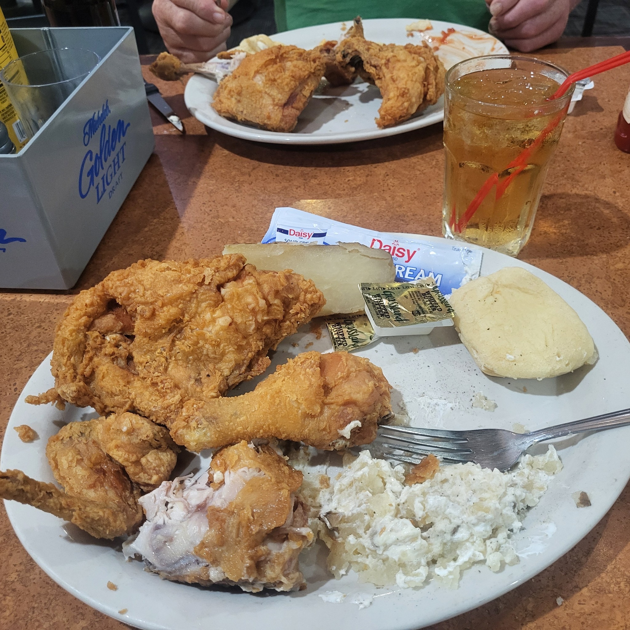 Where to get good broasted chicken?