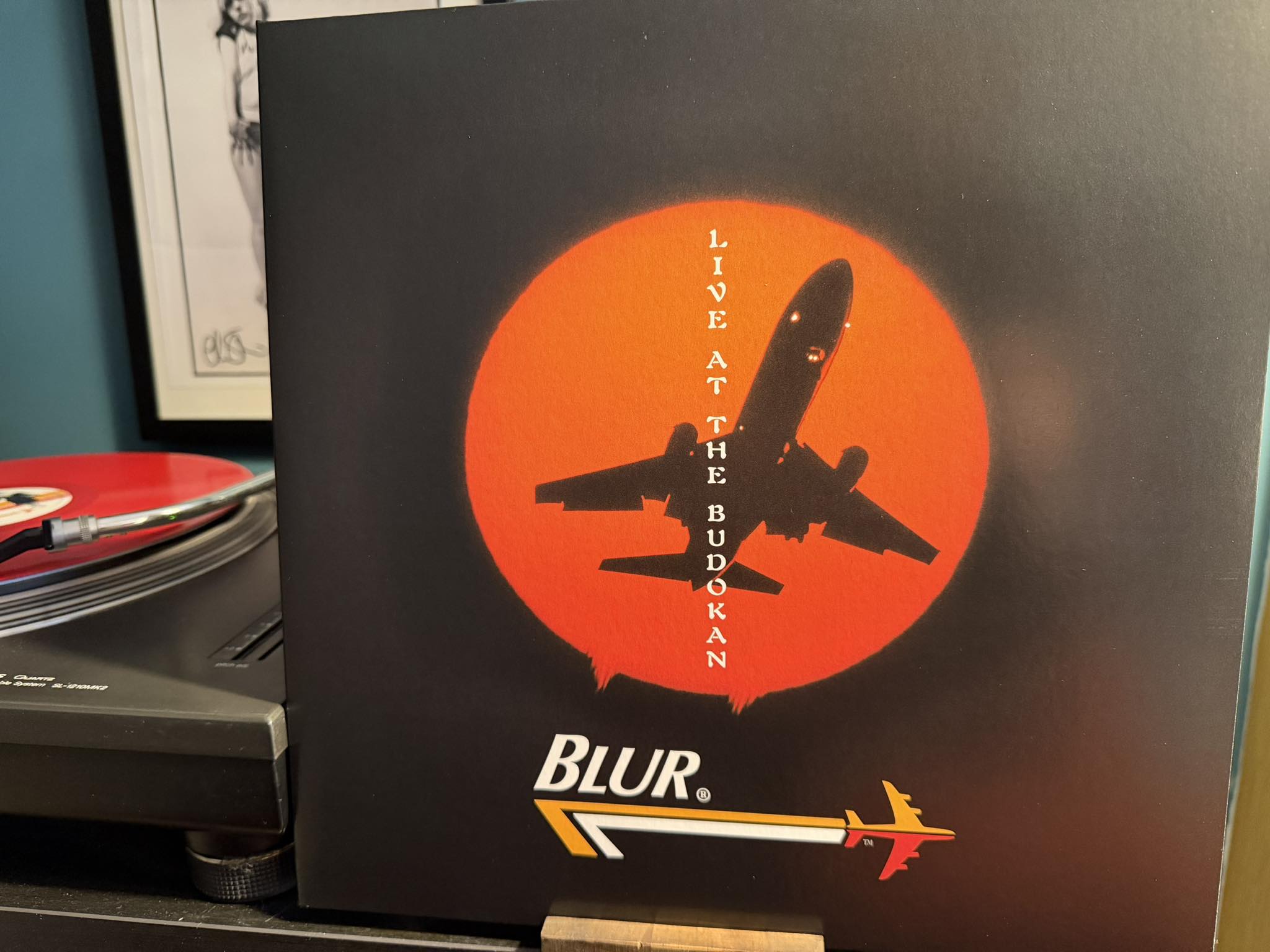 Blur's Live At The Budokan album sounds amazing on red vinyl