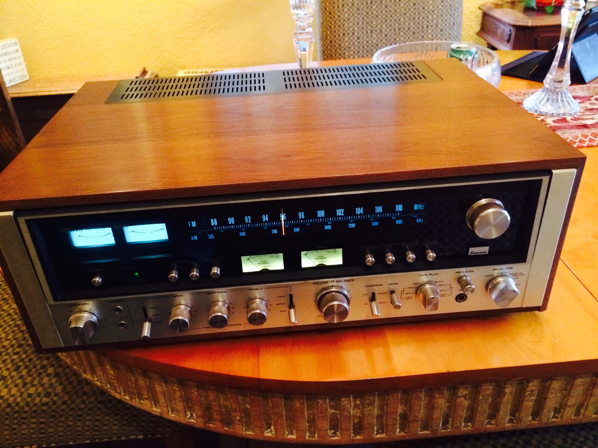 Mitsubishi DA-R20 Stereo Receiver in Excellent Condition Photo #2328206