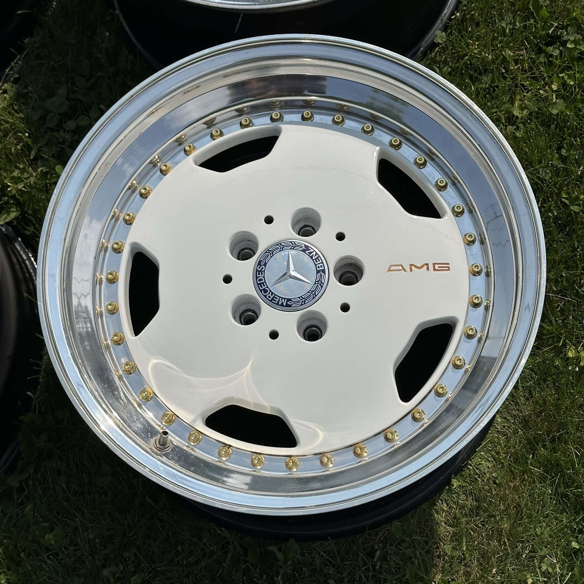 FOR SALE!! ?? AMG OZ 17