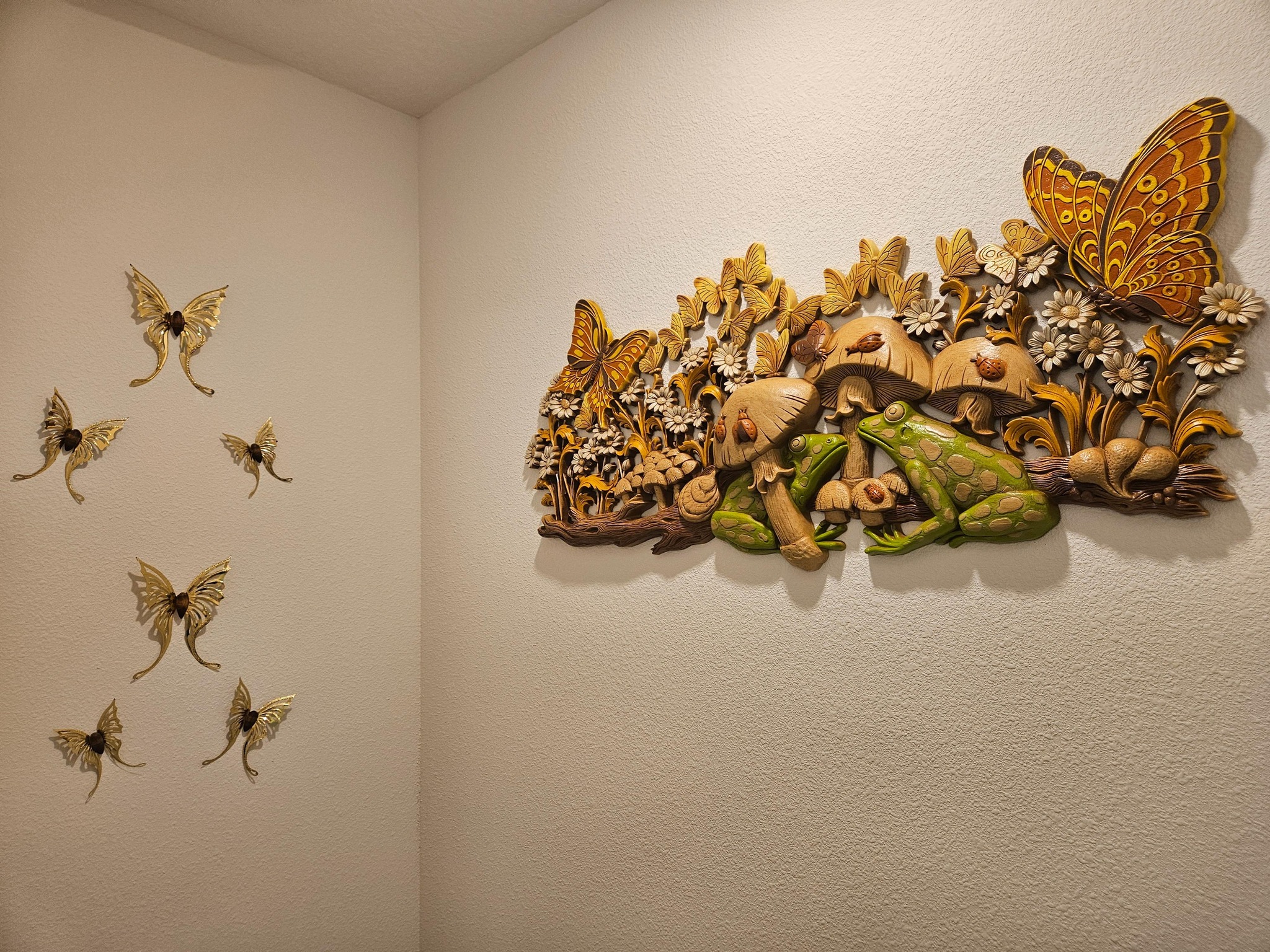 1970s HOMCO WALL DECOR is one my favorite of their pieces. ??