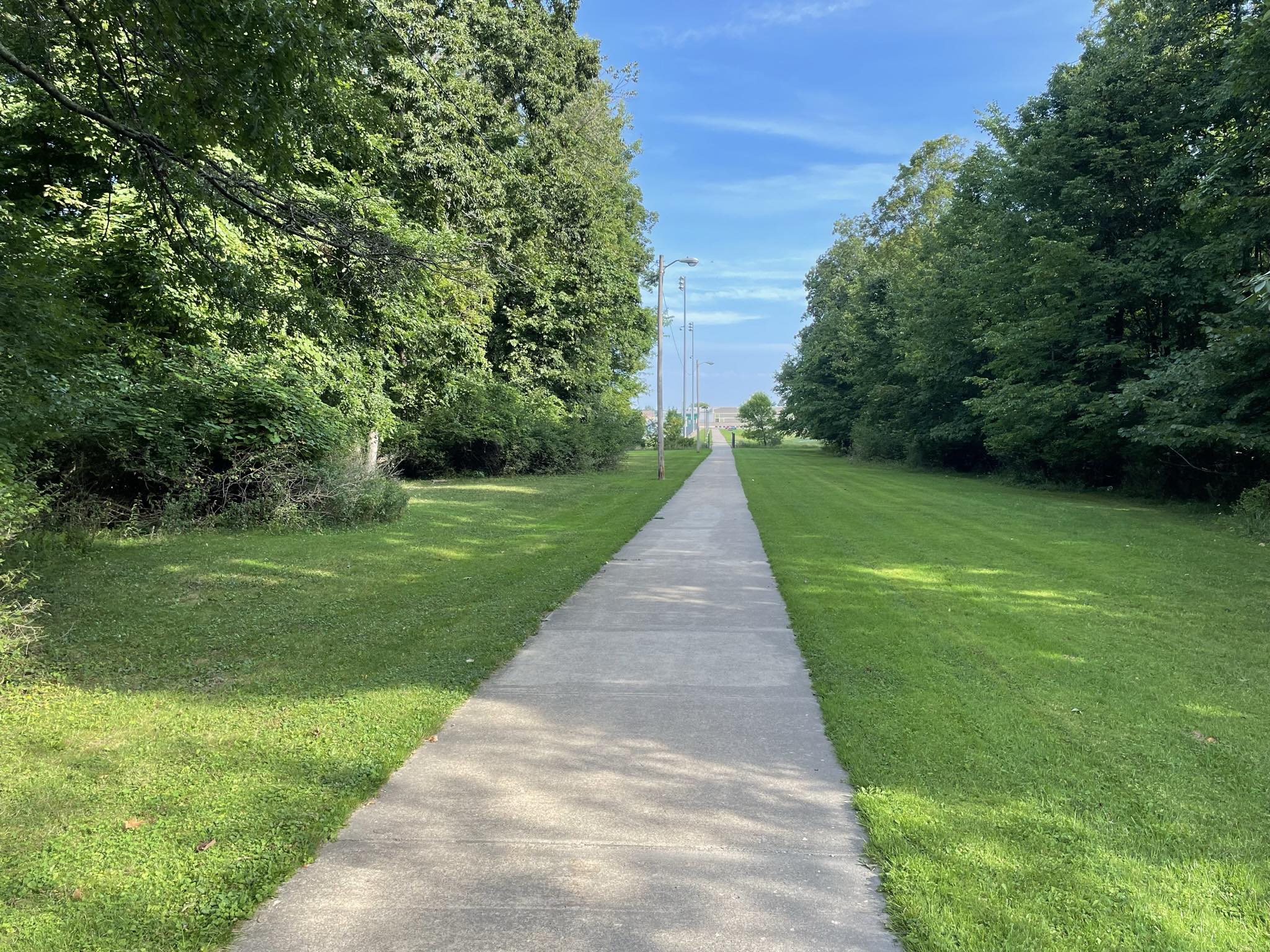 I grew up in Mayfield Heights, Ohio | The path I walked each day from ...