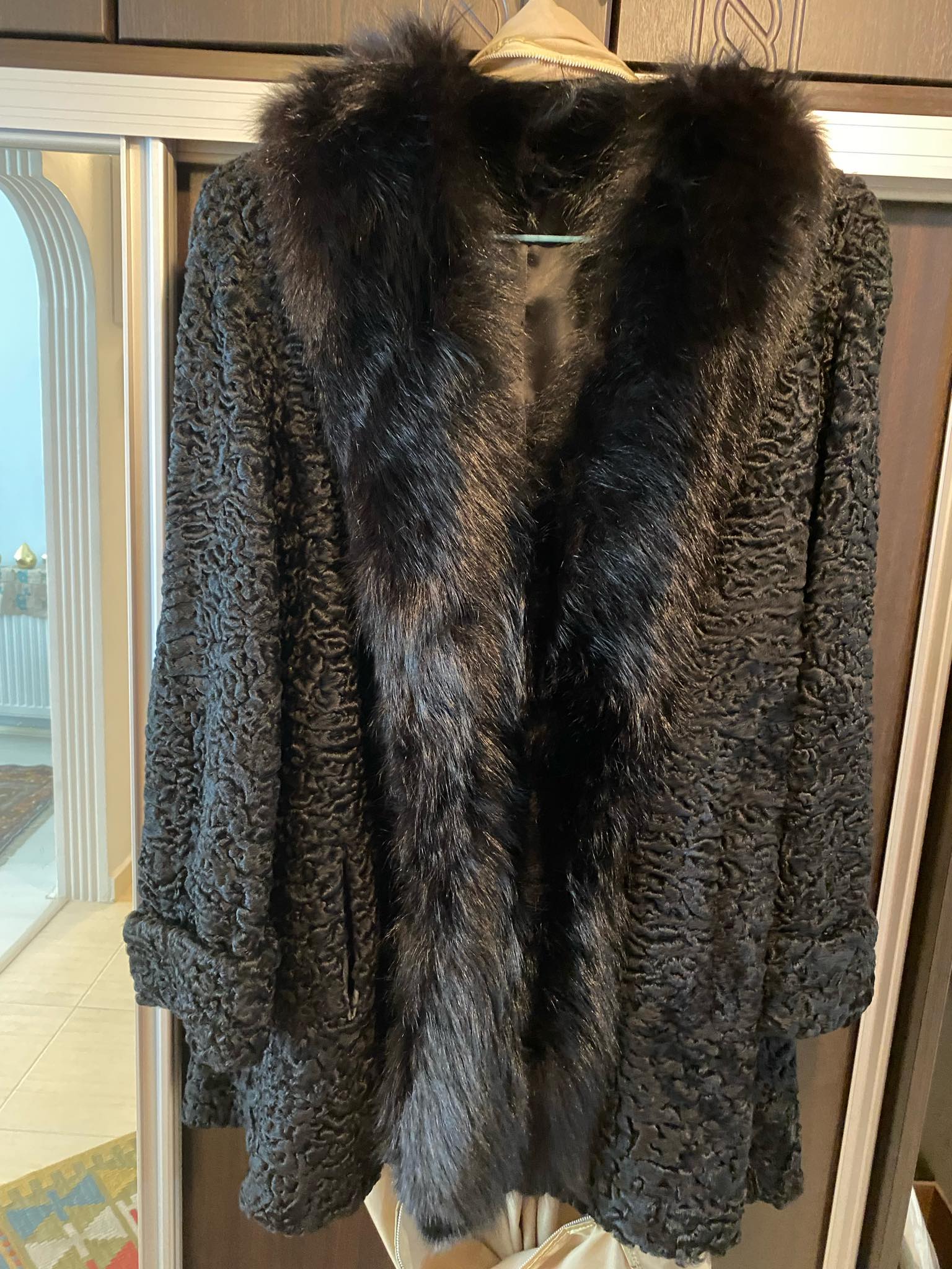 Gianni Versace FW2000 Couture fur & python coat – rare archive 