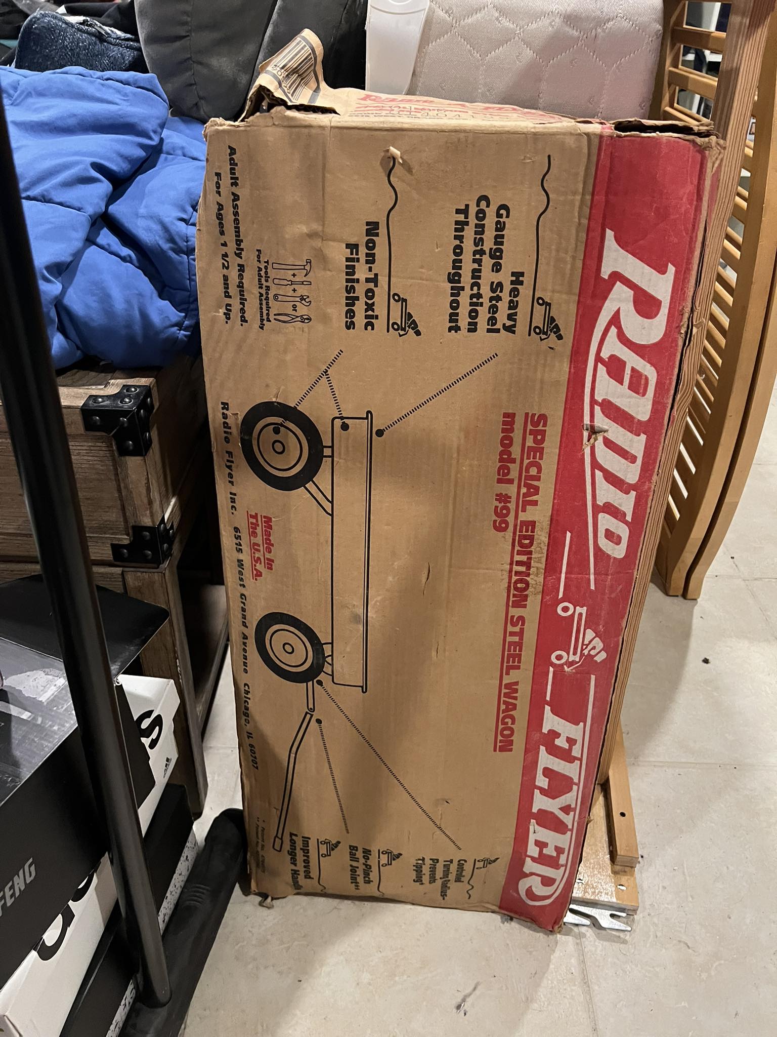 Checking in from Japan with my Radio Flyer #2200 TrailBlazer! 🇯🇵🤟