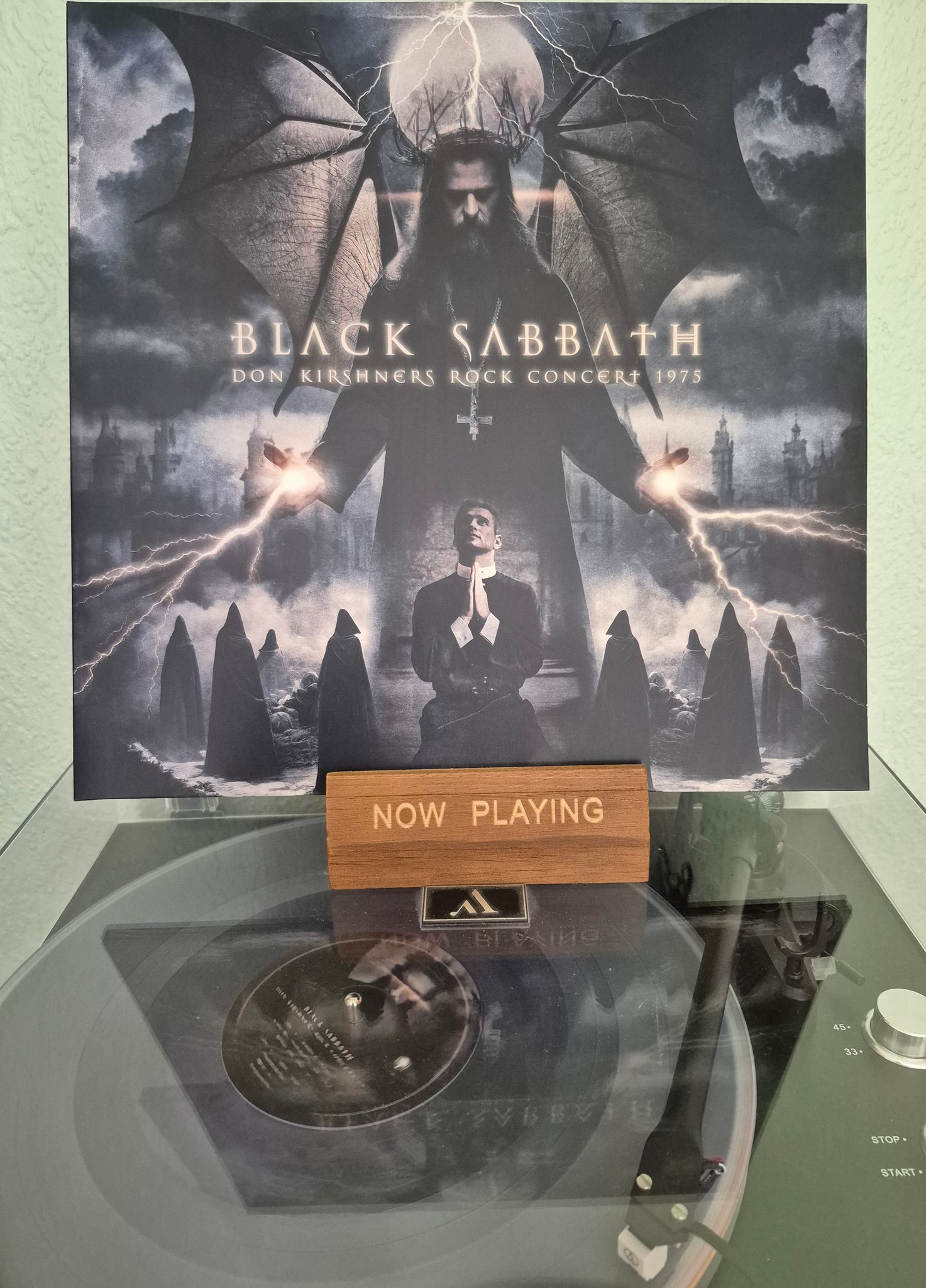 BLACK SABBATH-Still paranoid 75--Fantastic live recording made at 