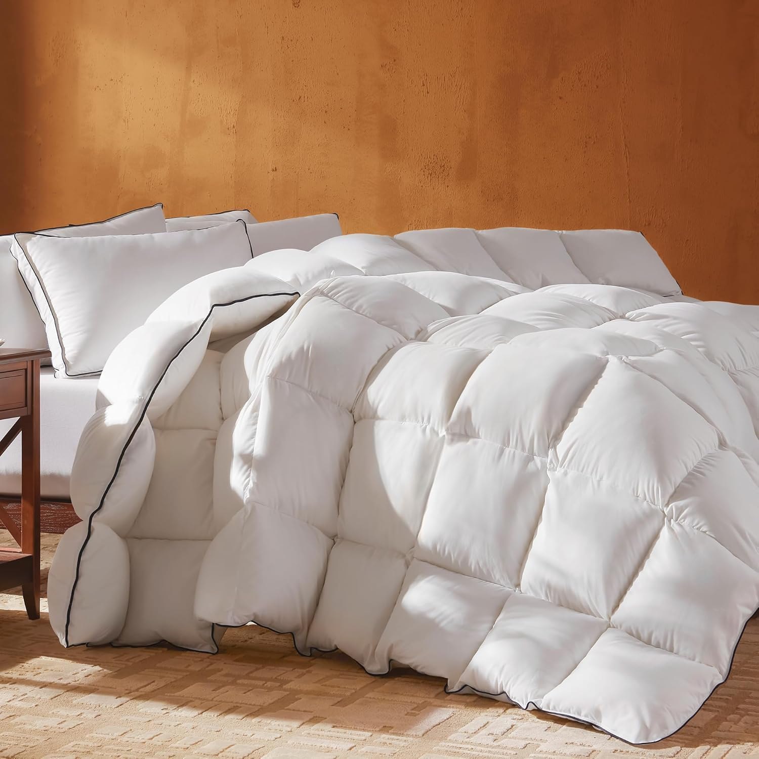 Hotel grand white goose down comforters are awesome! 🙌🏼 It's