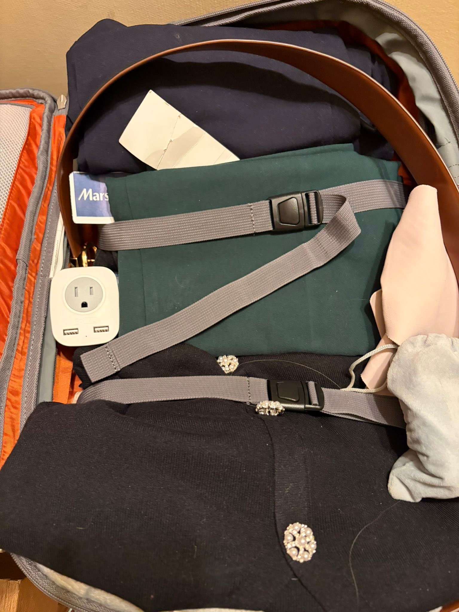 patagonia backpack 30l Refugio Day Pack color-crocodile Buy Adidas Classic Back So what are you color:Cactus