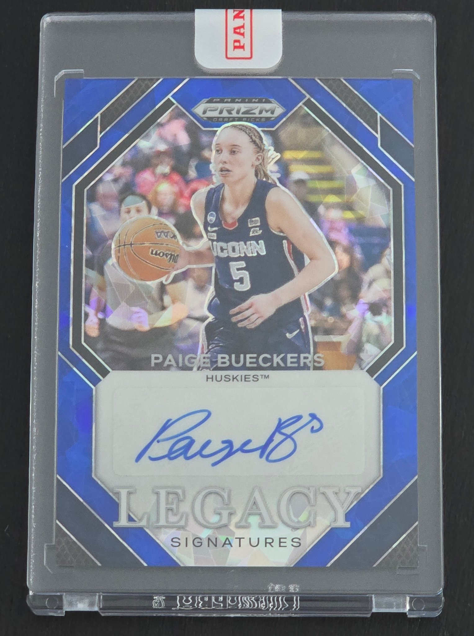 Just recieved my first Paige Bueckers autograph. Off to PSA NFS