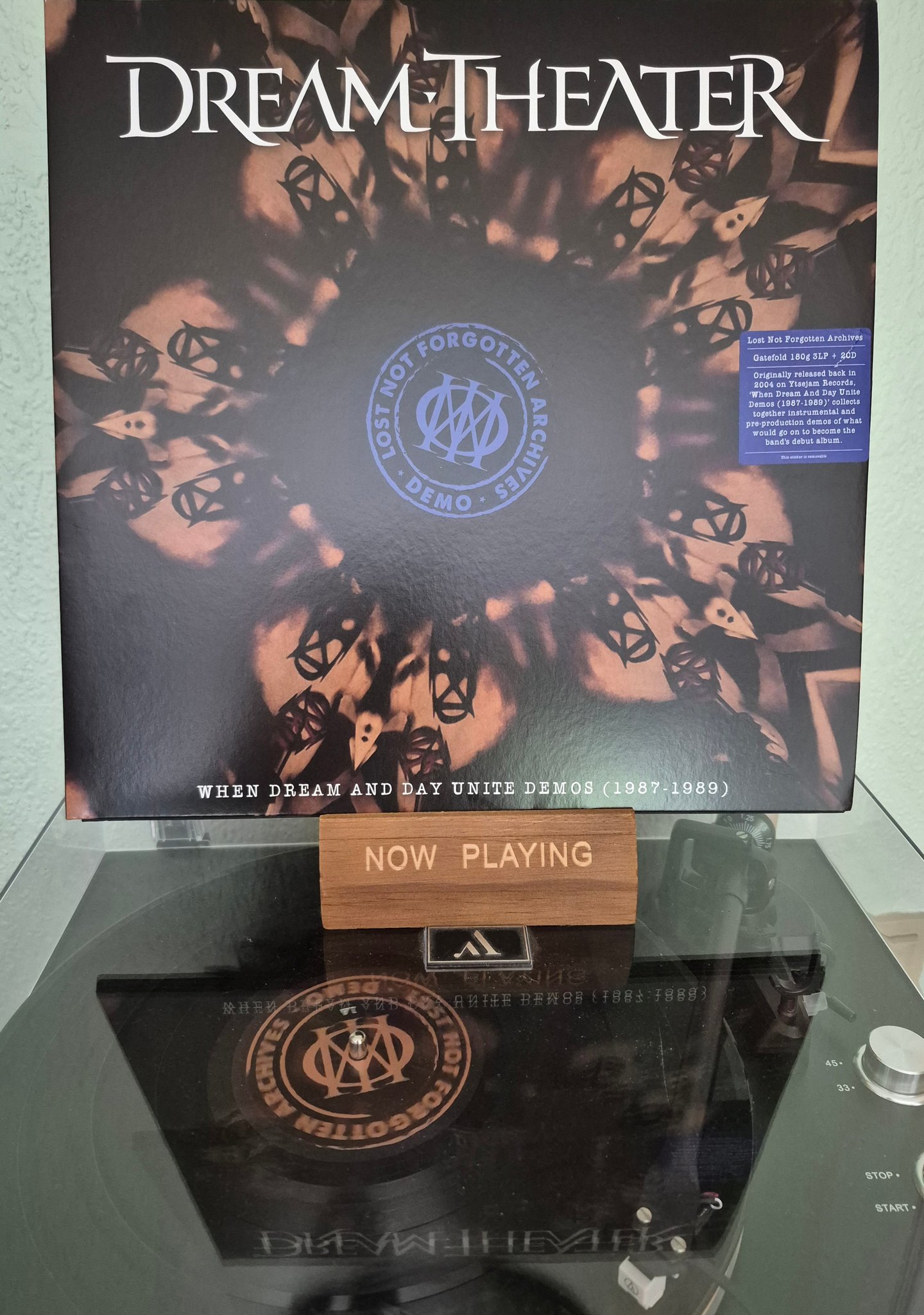 Originally released back in 2004 on Ytsejam Records, 
