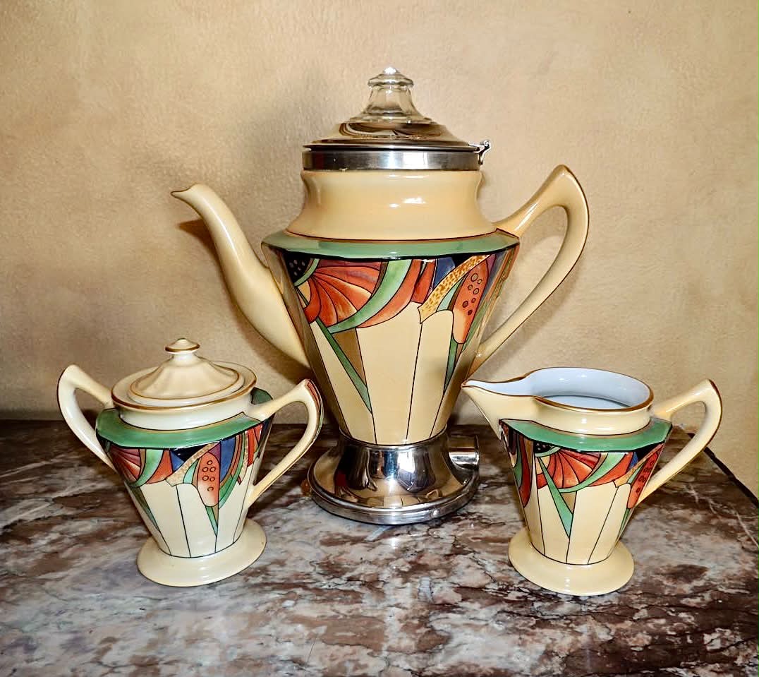 1920s Royal Rochester Modernistic coffee set found locally