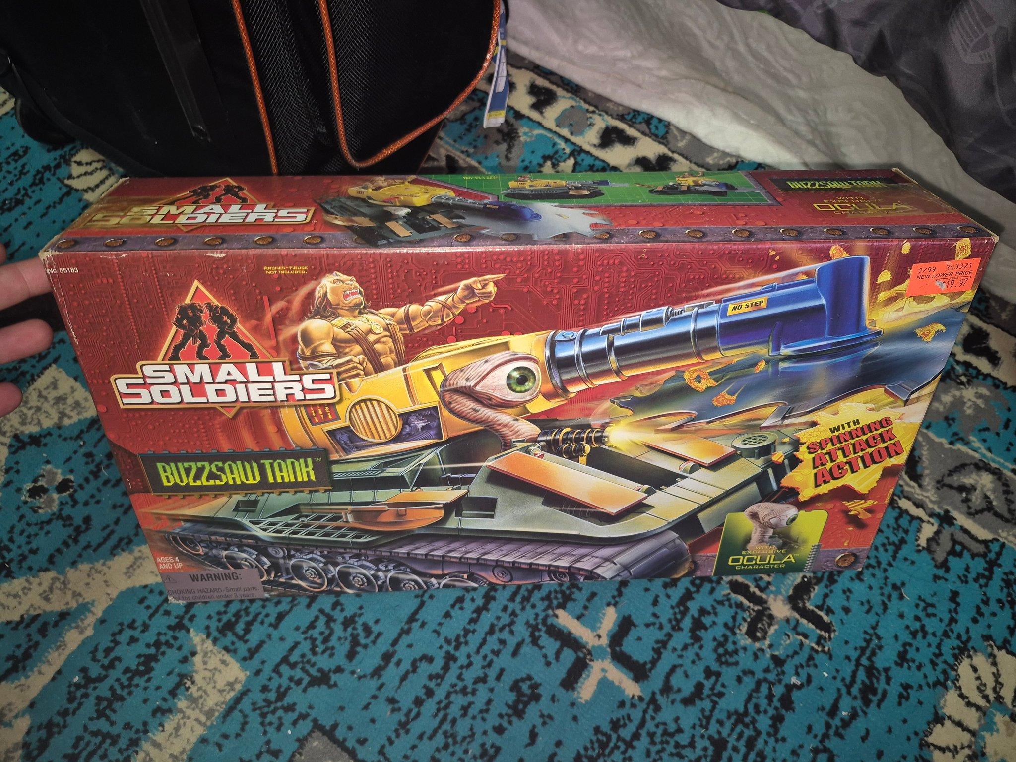 Sold 原ま RSDENA #뇌다 SOLDIERS SMALLS СеДСсЕια BUZZSAW TANH WITH 