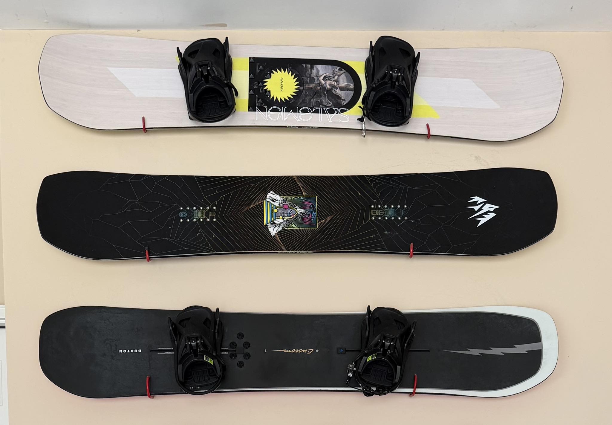 Burton snowboard bundle! | Used - Good | $550.00 | Charlevoix 