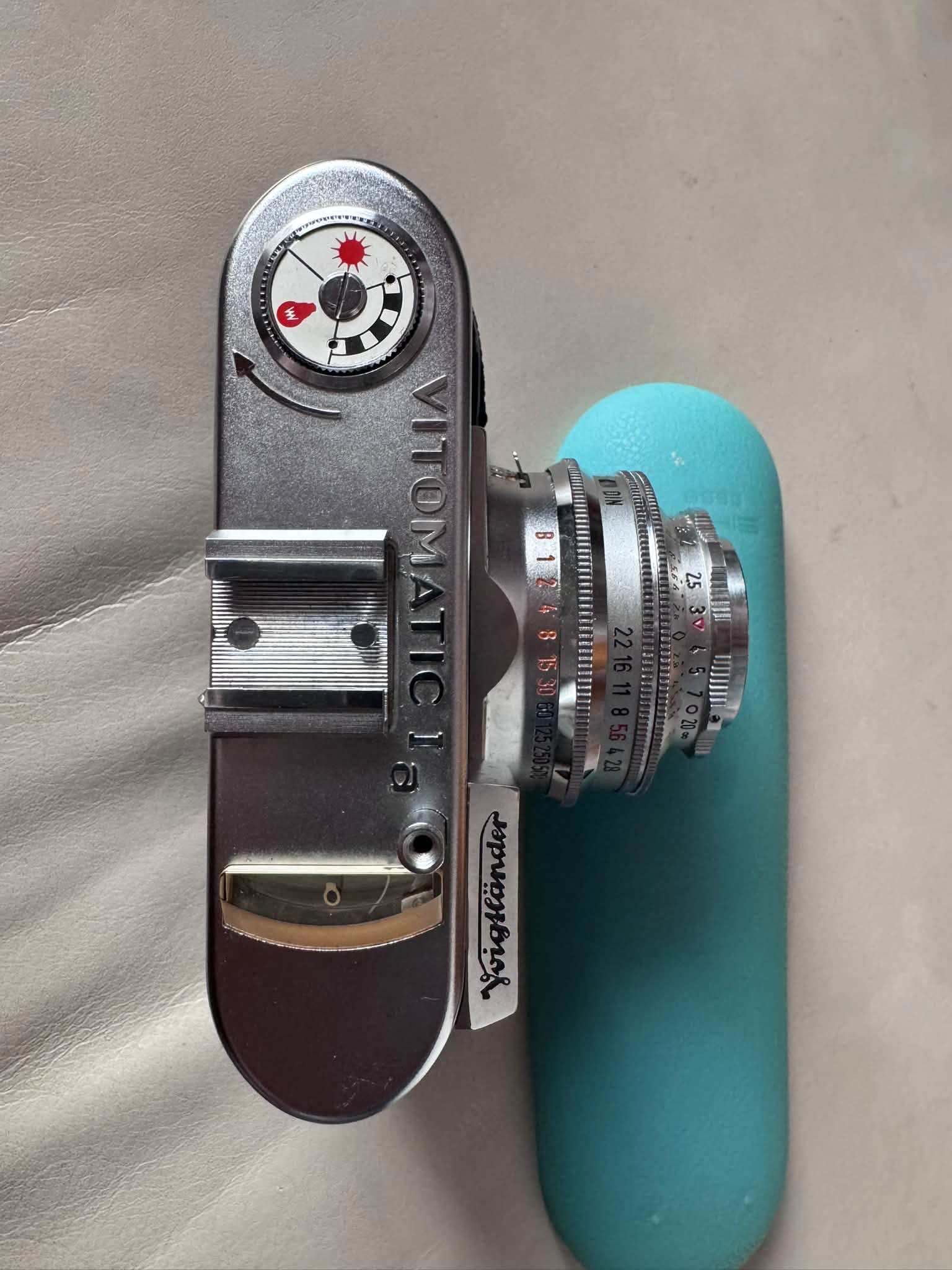 What is the value of a mint condition Voigtlander Vitomatic Ia camera?