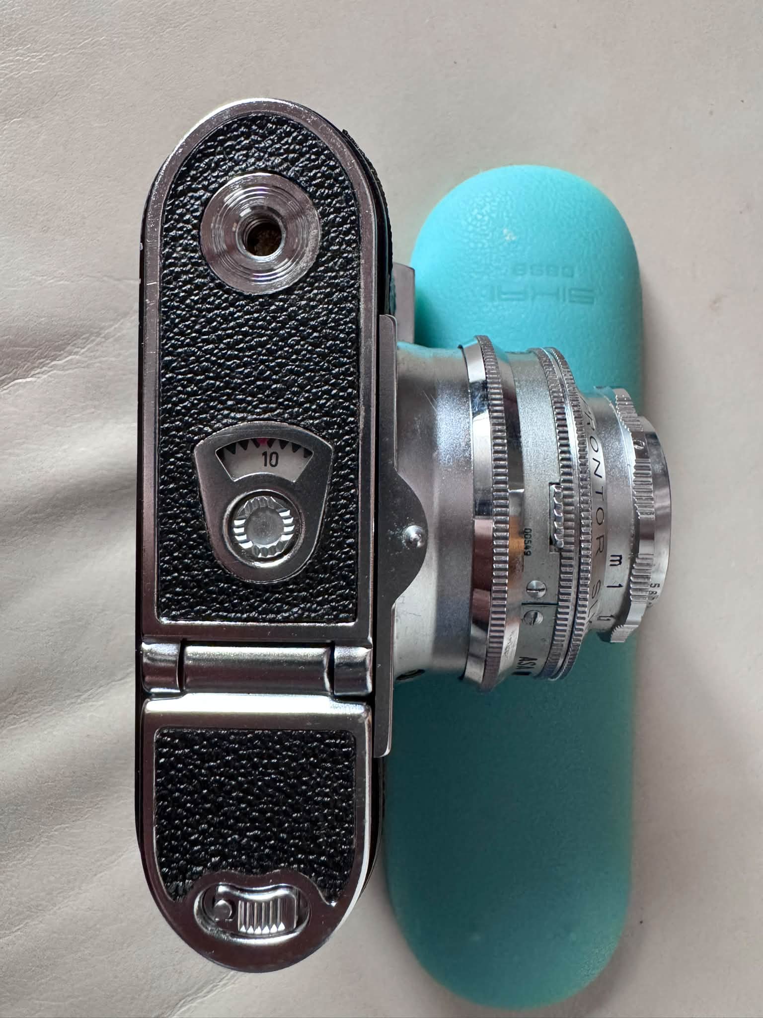 What is the value of a mint condition Voigtlander Vitomatic Ia camera?