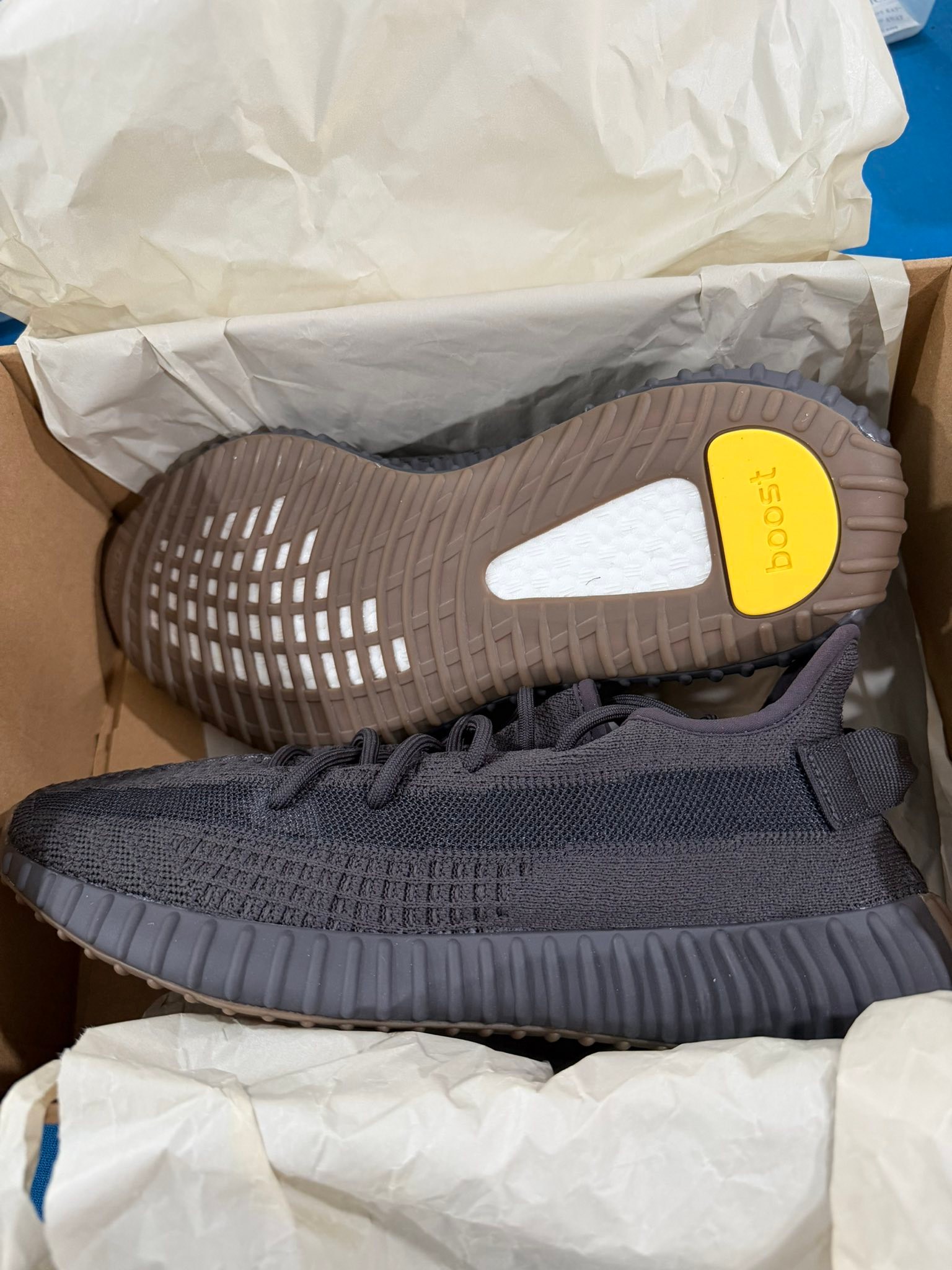 YEEZY TECH x KANO MODEL 1016 | ヤマダウェブコム