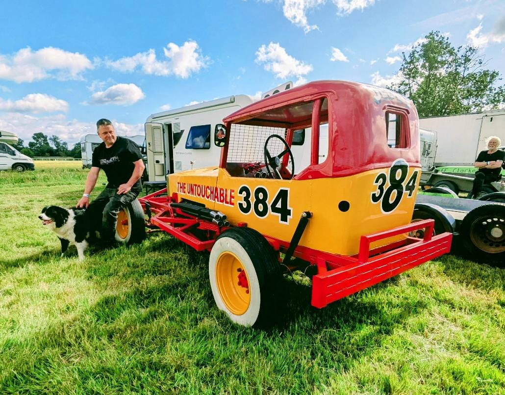 UK Vintage OVAL Racing