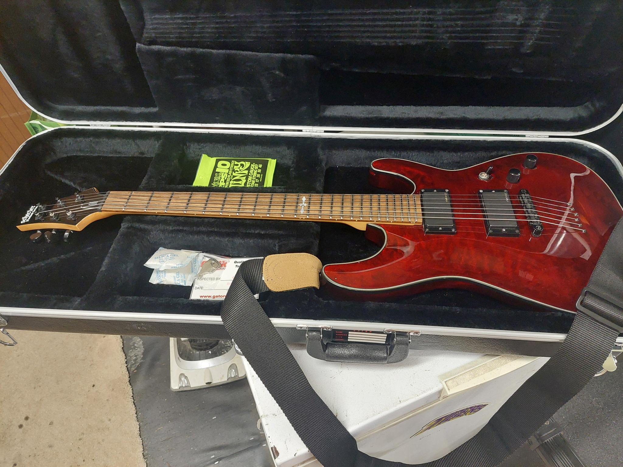 Schecter diamond series guitar review