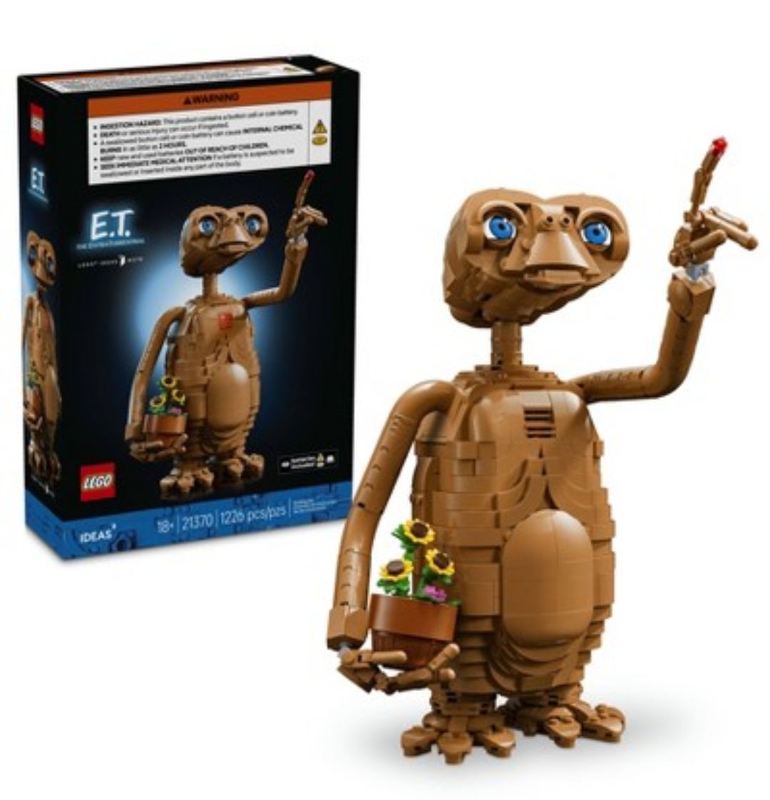Three brand new Lego Star Wars dioramas will be available from