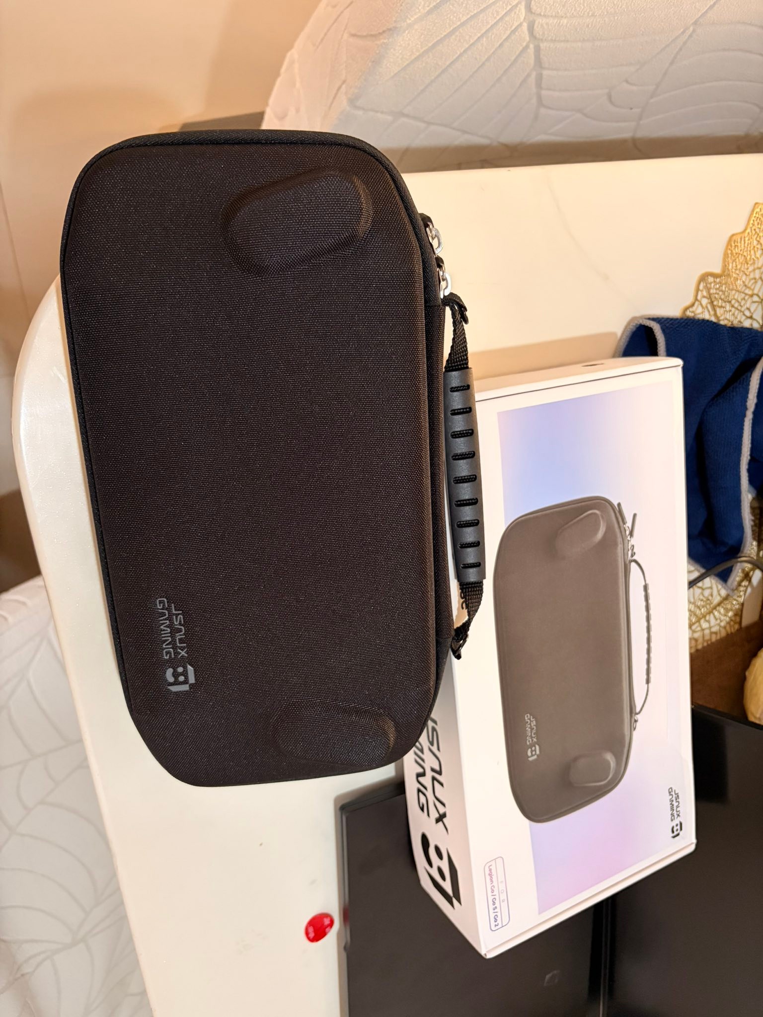 Jsaux Slim Case for travel