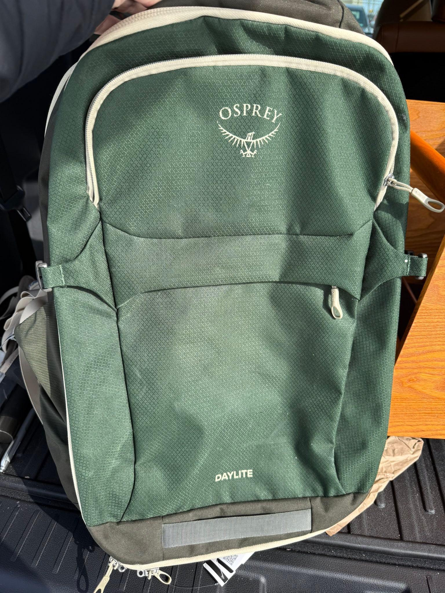 osprey backpack rome Rook 65L Extended Fit Dark Charcoal/Silver Lining Your story begins I Love My Osprey Sojourn