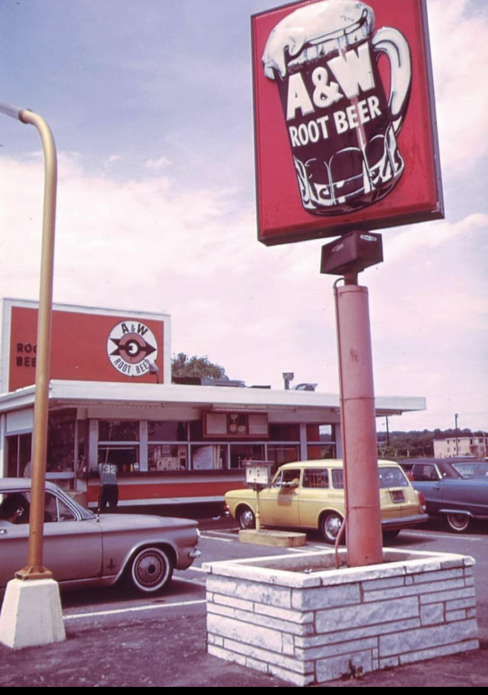 What was the name of the restaurant that followed A&W?