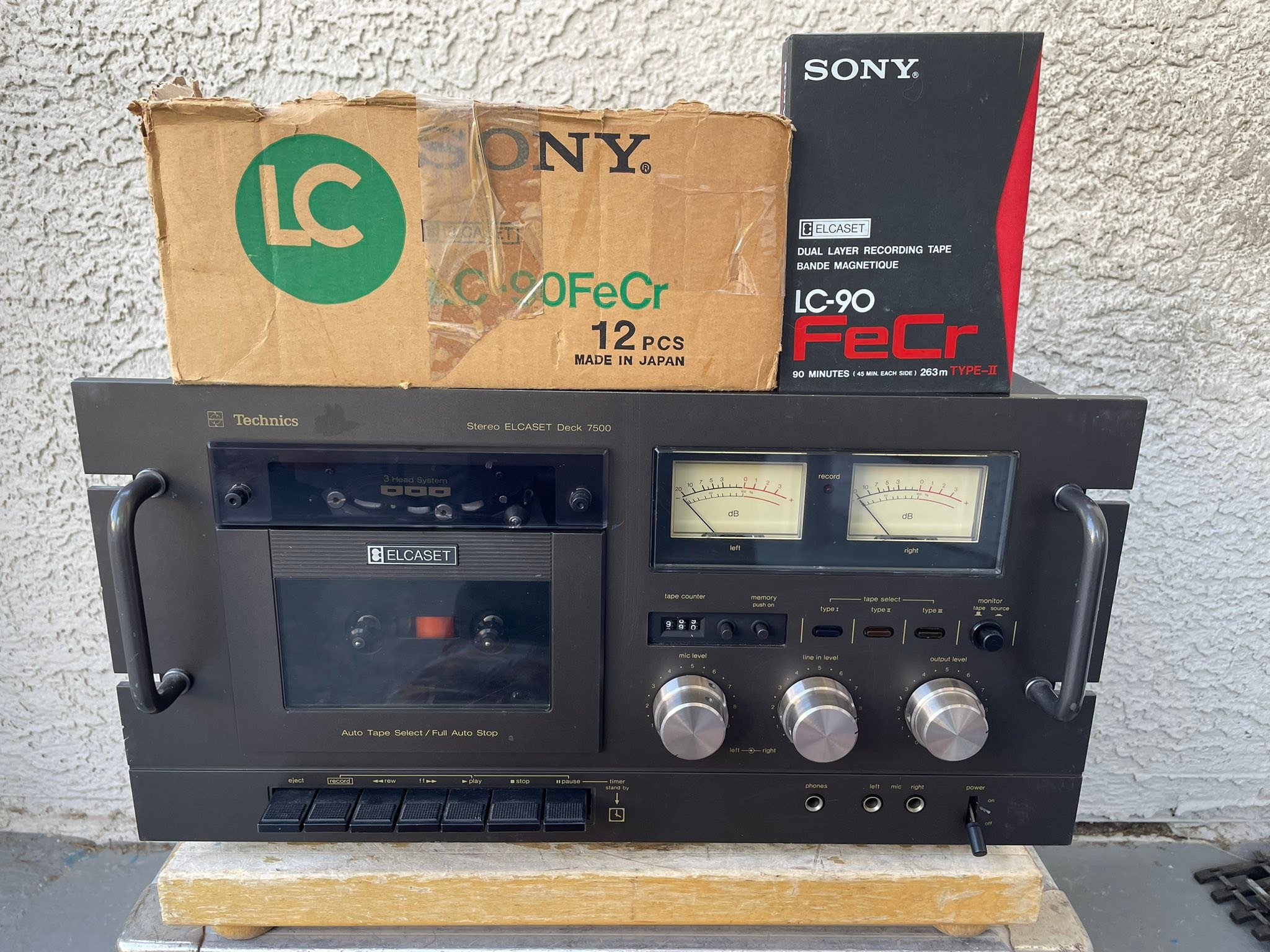 Rare Item. LOCKFIELD EQUIPMENT APIO SHIELD-DECK ver1.5 Limited Item.