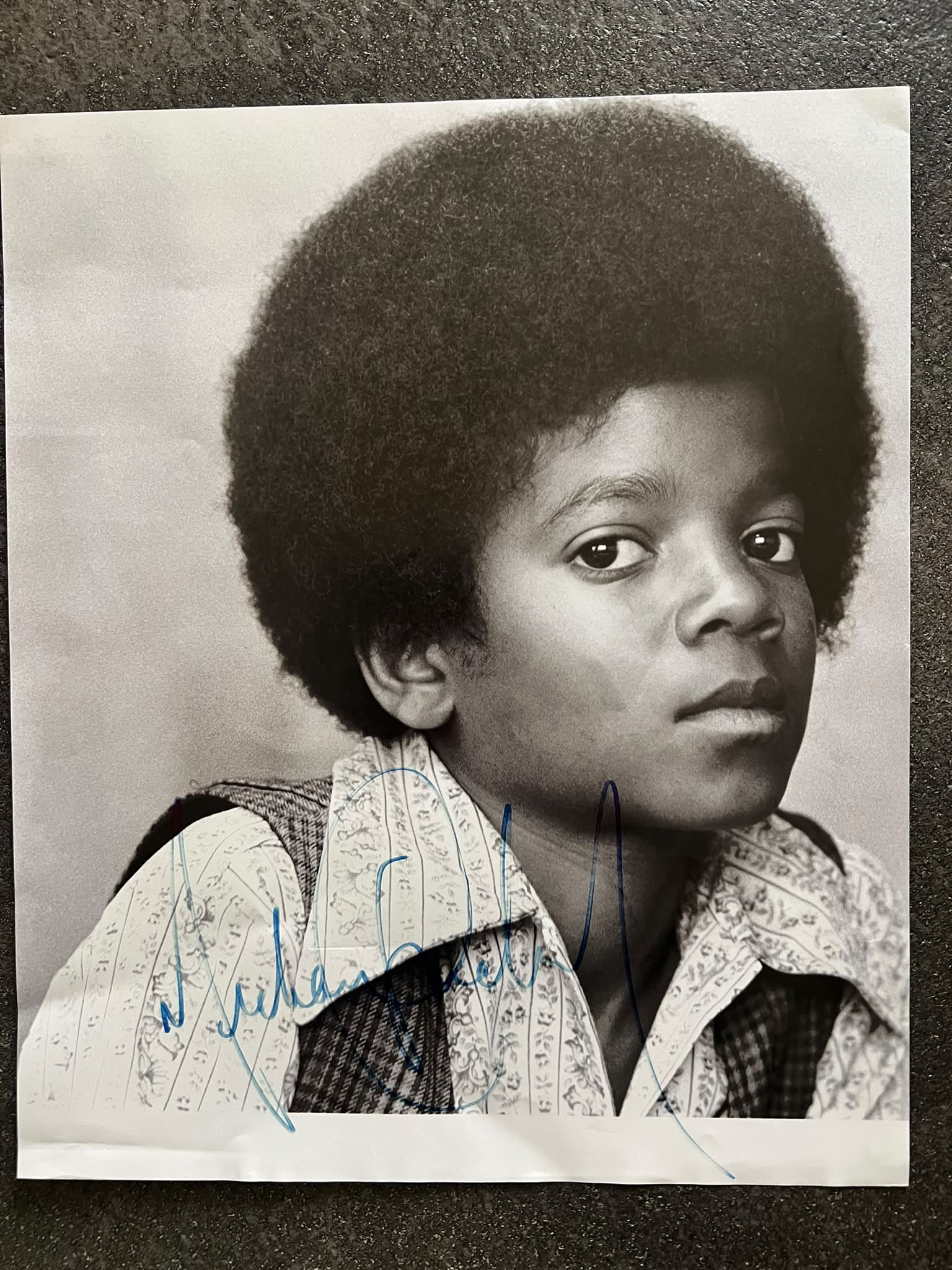 illusionサイン入りCDミンギ What are your thoughts on this Michael Jackson autograph