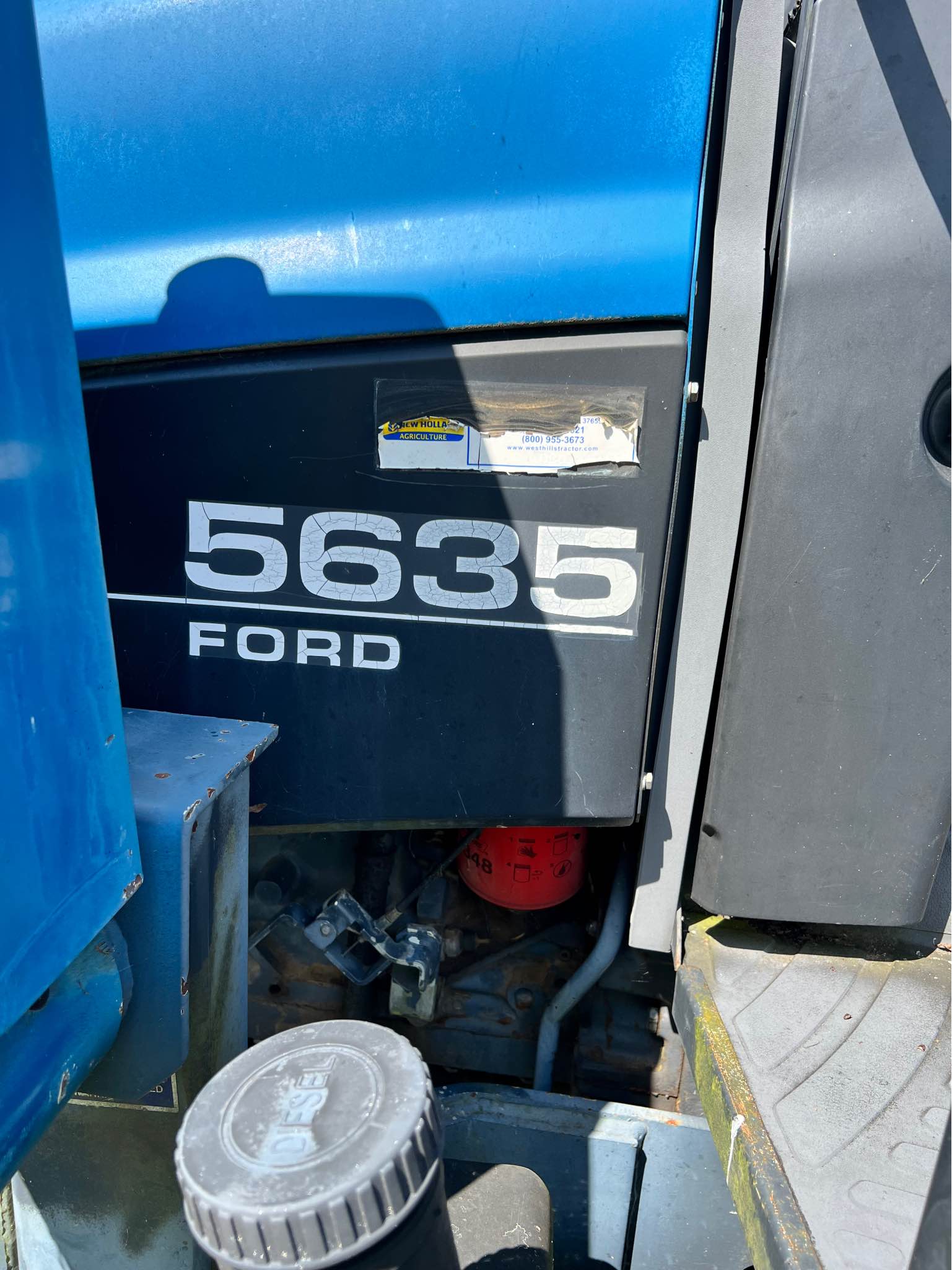 1997 New Holland 5635