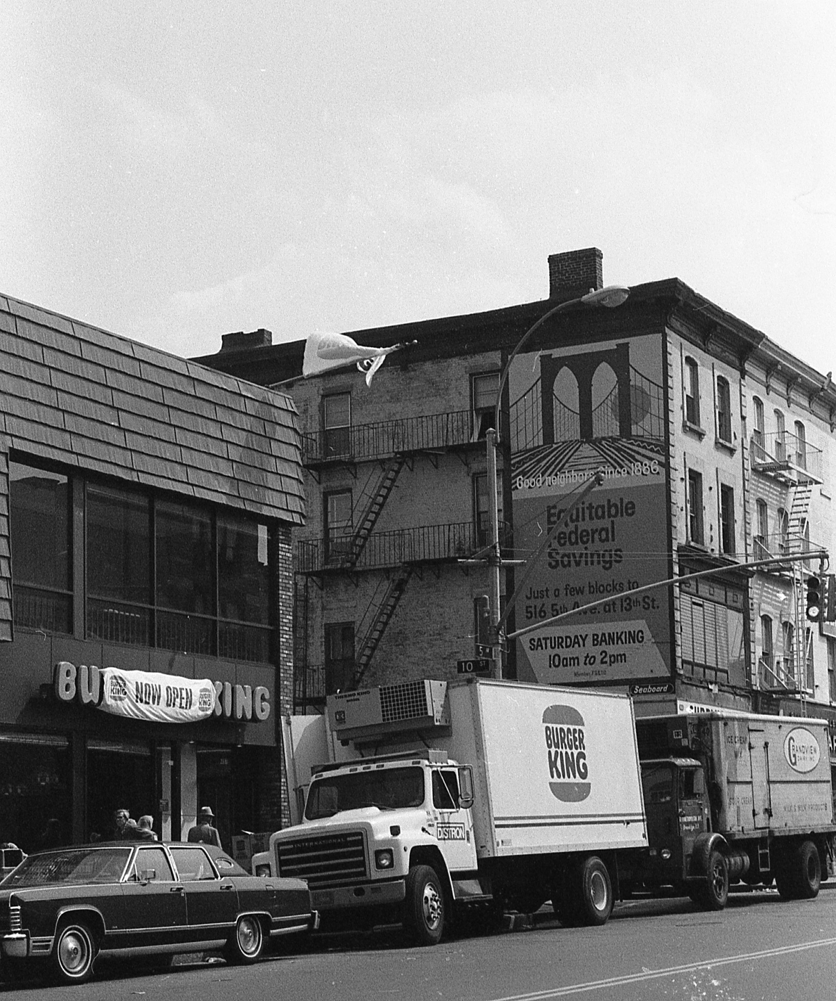 old.BK The old Burger King, 10th Street corner and 5th.