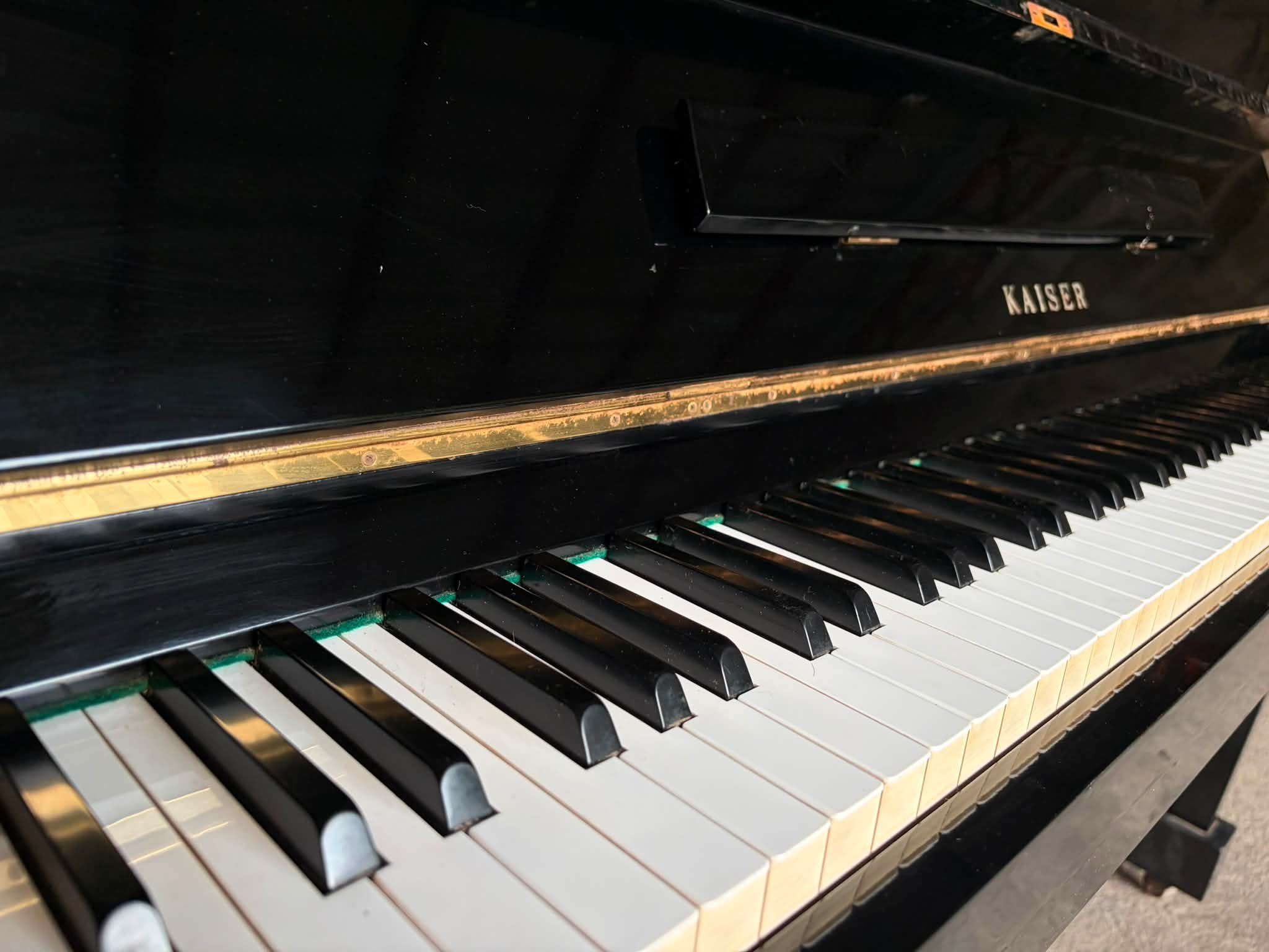Kaiser 1 by Yamaha Acoustic Piano