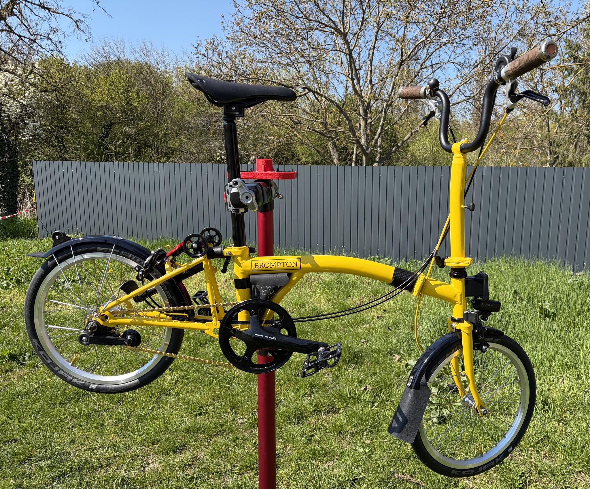 To modernize or keep original Brompton bikes?