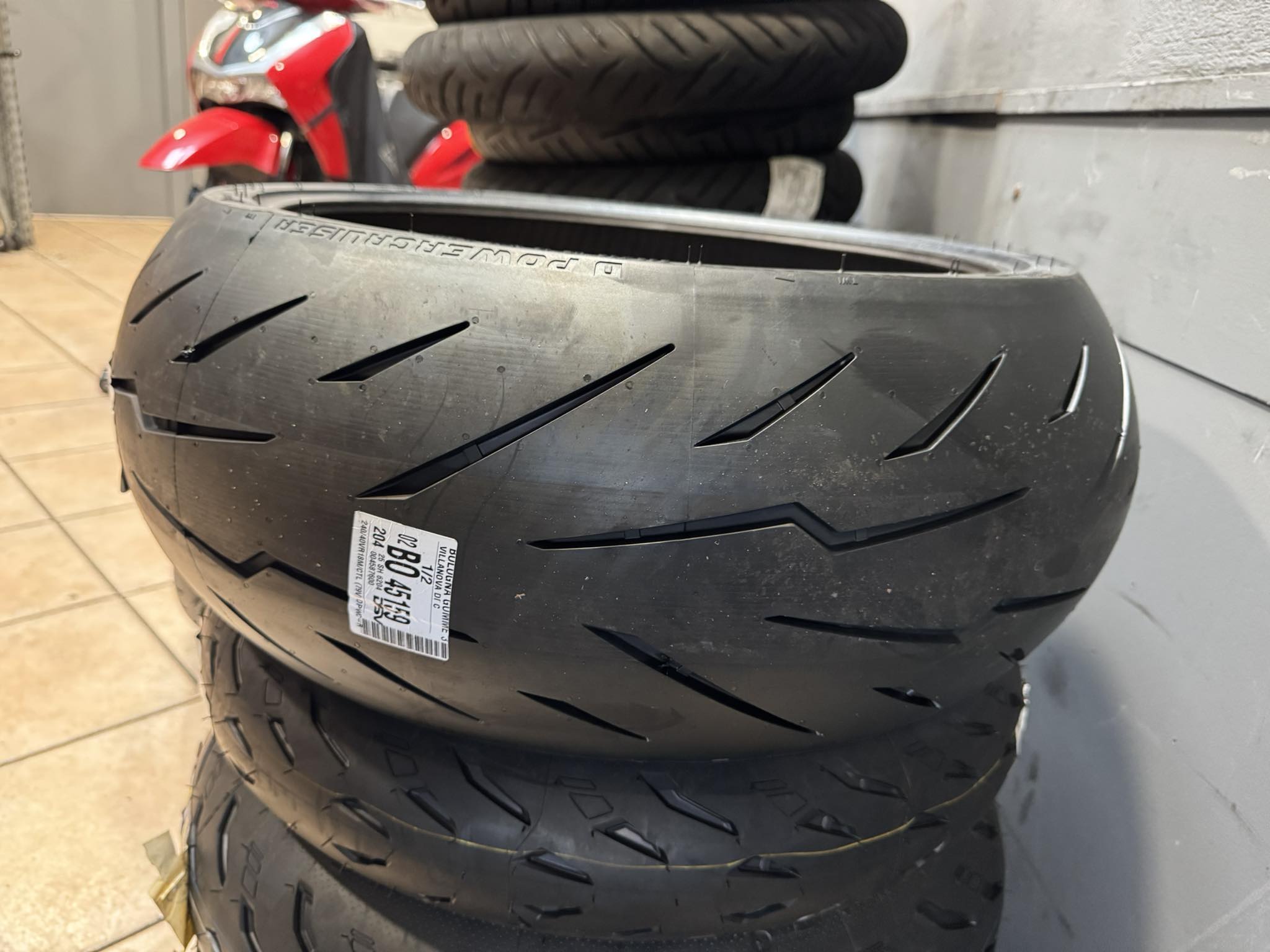 Pirelli Diablo Power Cruiser review?