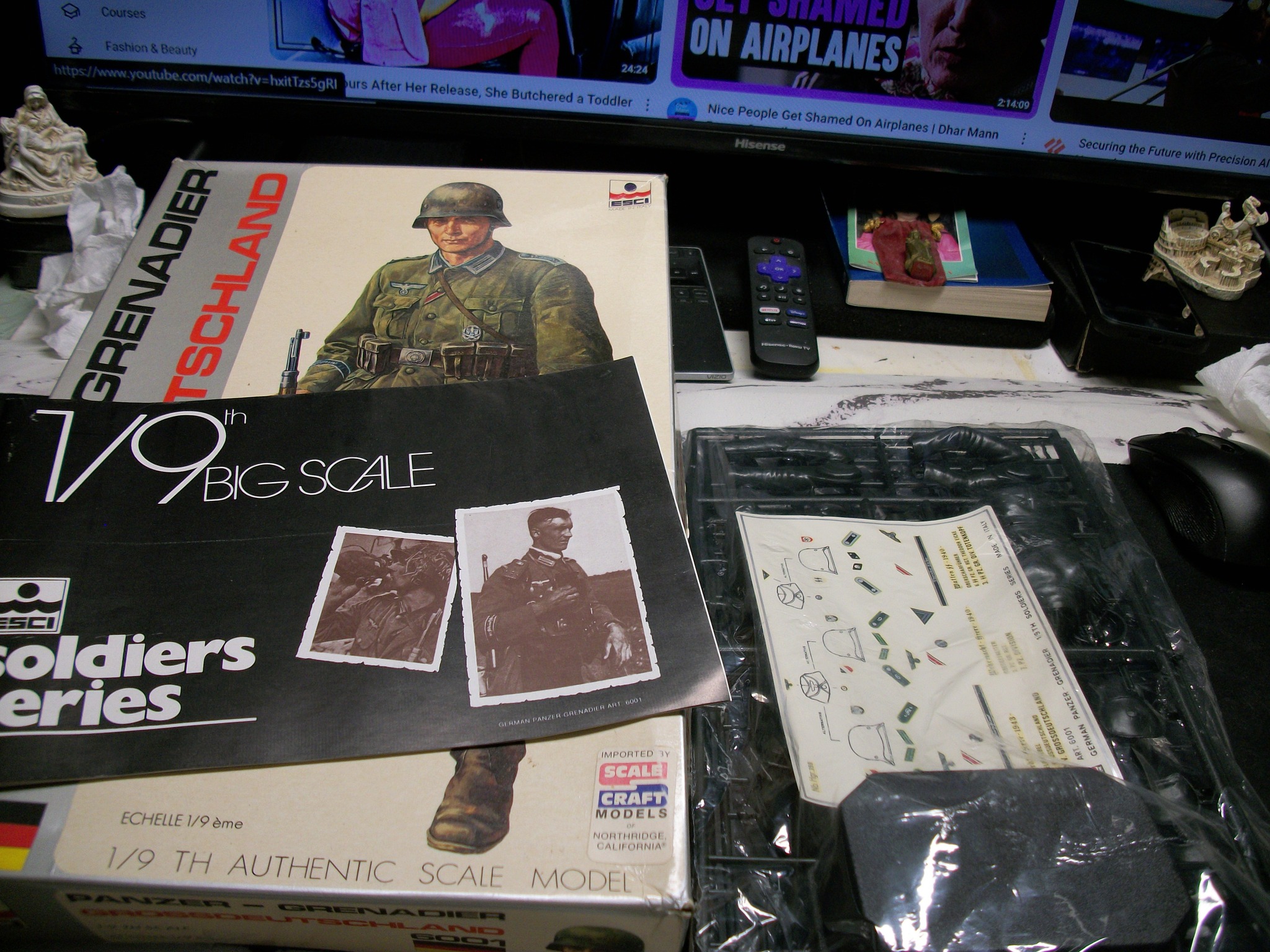 Sharing a 1/9 scale Panzer-Grenadier model, a holy grail item