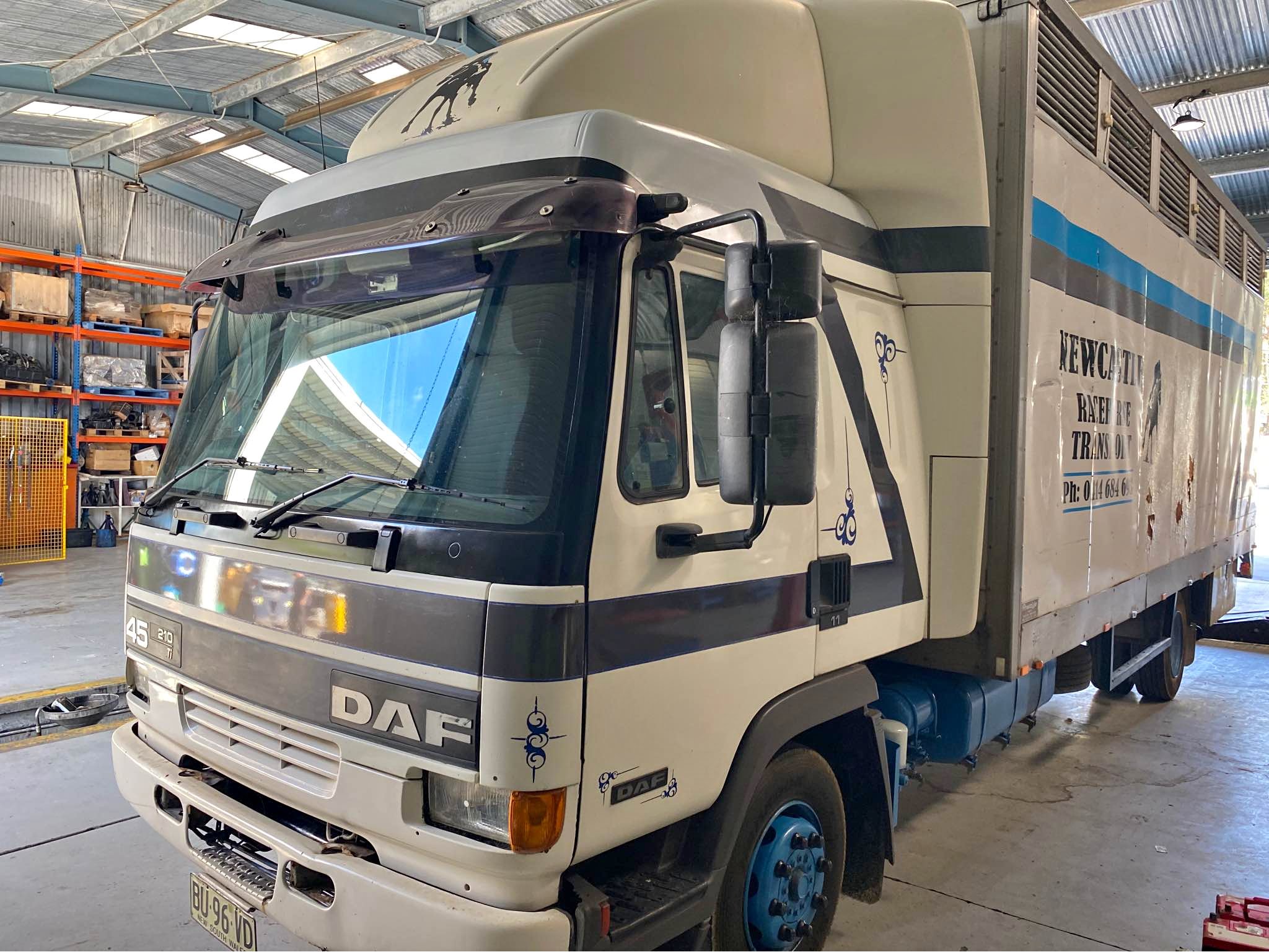 2001 DAFF daff - Commercial Vehicles - Coopernook, New South Wales ...