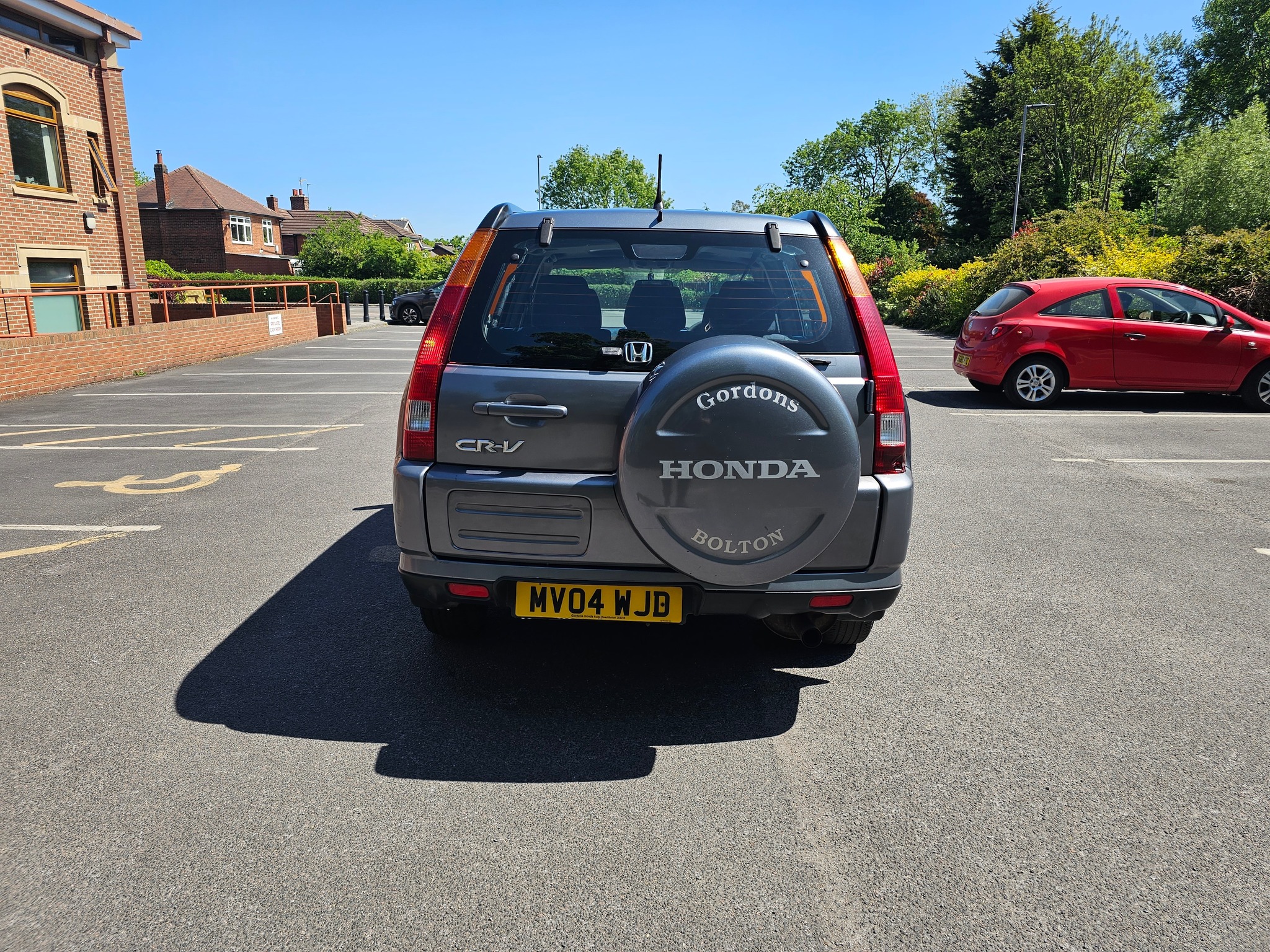 Beautiful example of a 2004 Petrol Automatic Honda Crv £2500 Fixed
