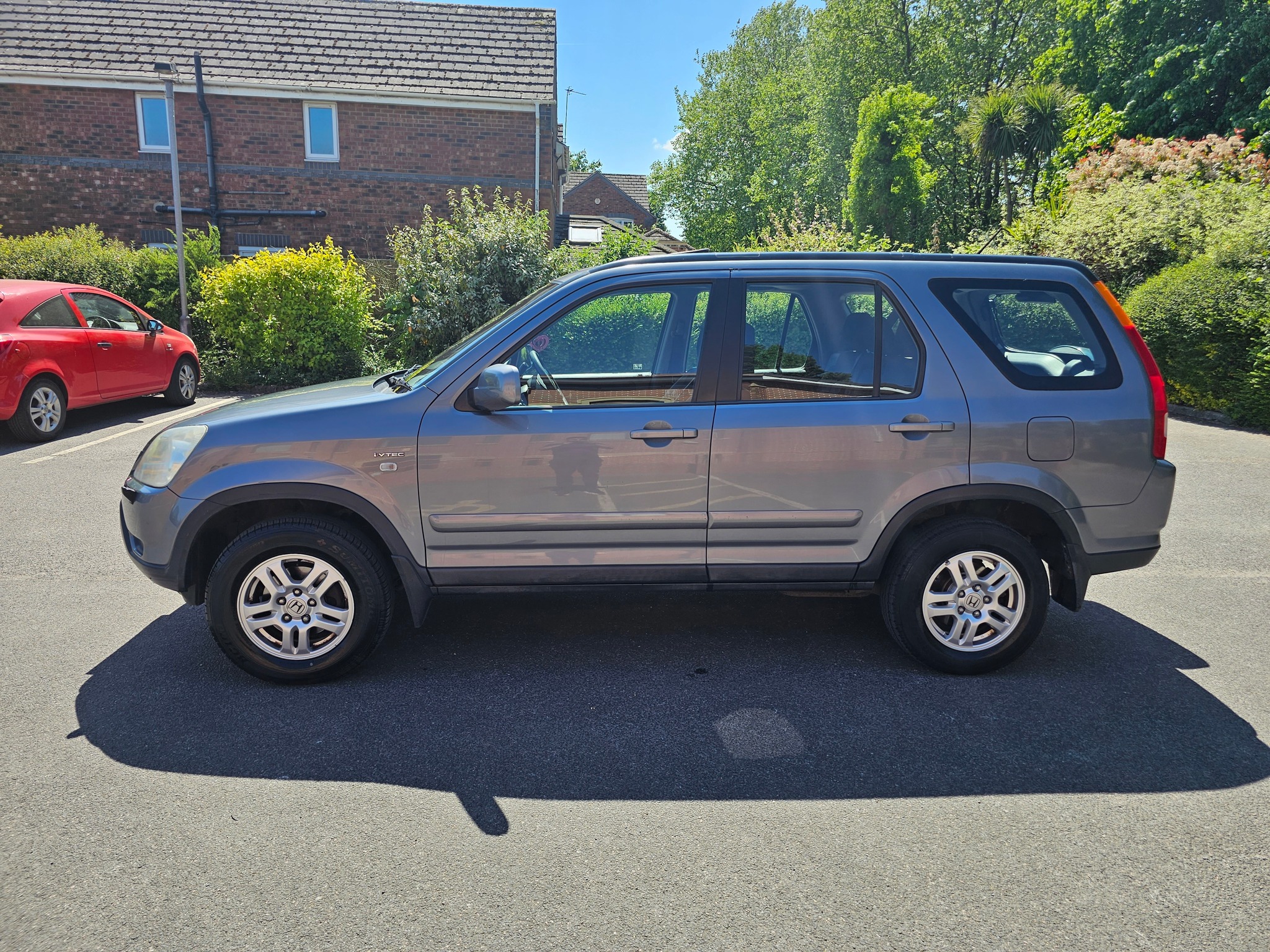 Beautiful example of a 2004 Petrol Automatic Honda Crv £2500 Fixed