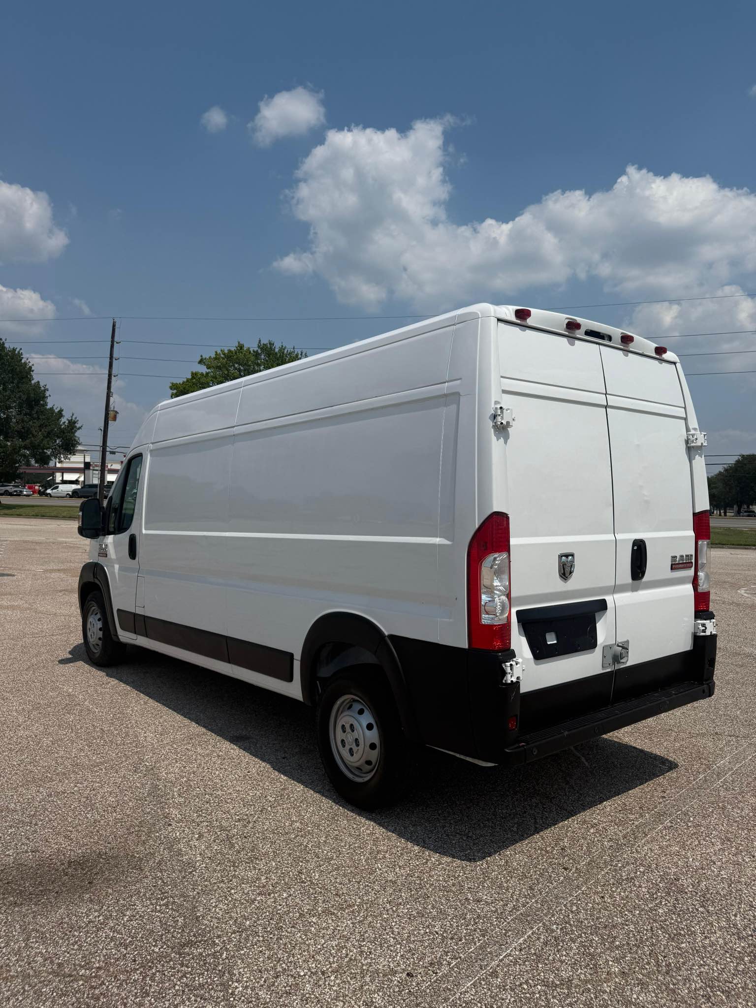 2018 Ram ProMaster 2500 High Roof Ext 🌍 · 📲 ...