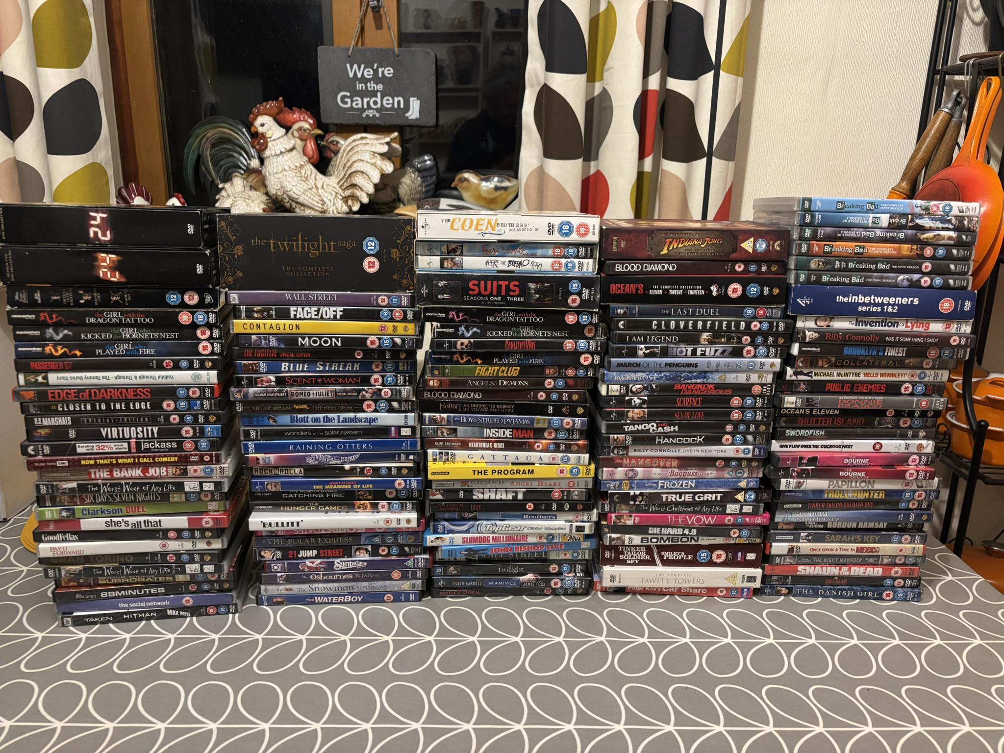 Free DVD and Blu-ray Pickups from Local Facebook Groups