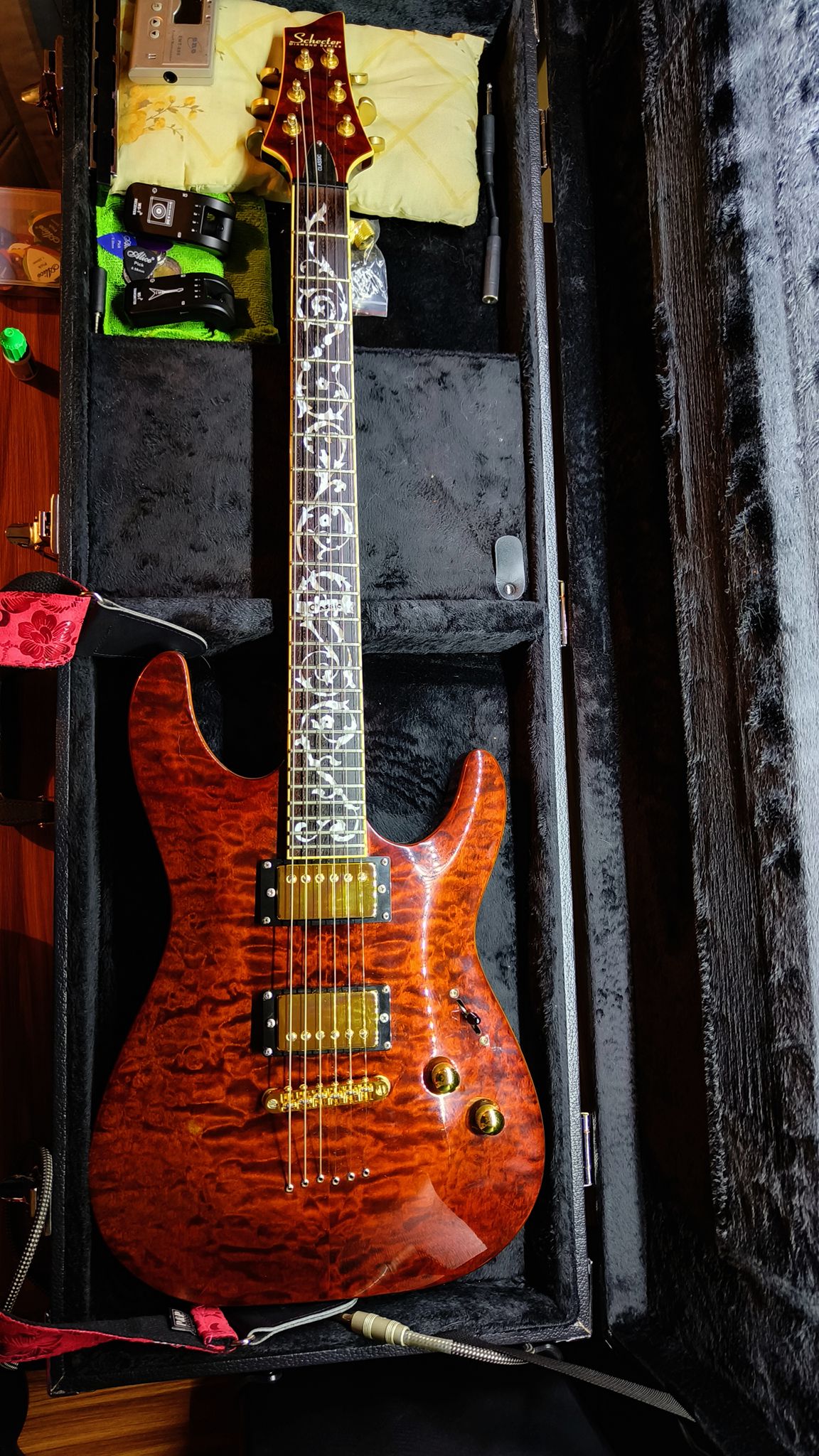2008 Schecter C1 Classic guitar review