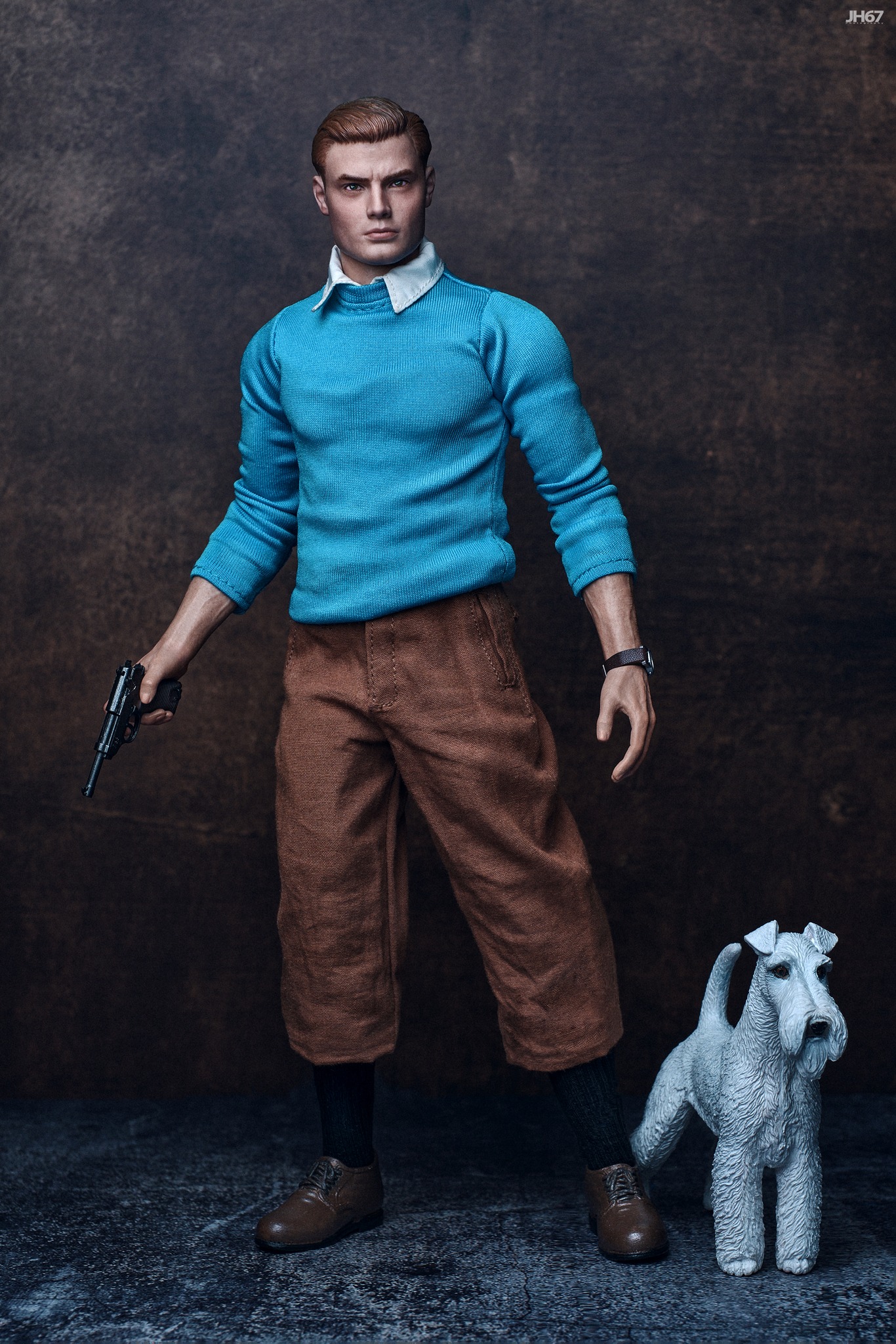 Custom 1/6 Scale TinTin Figurine in After-WWII-Era Attire